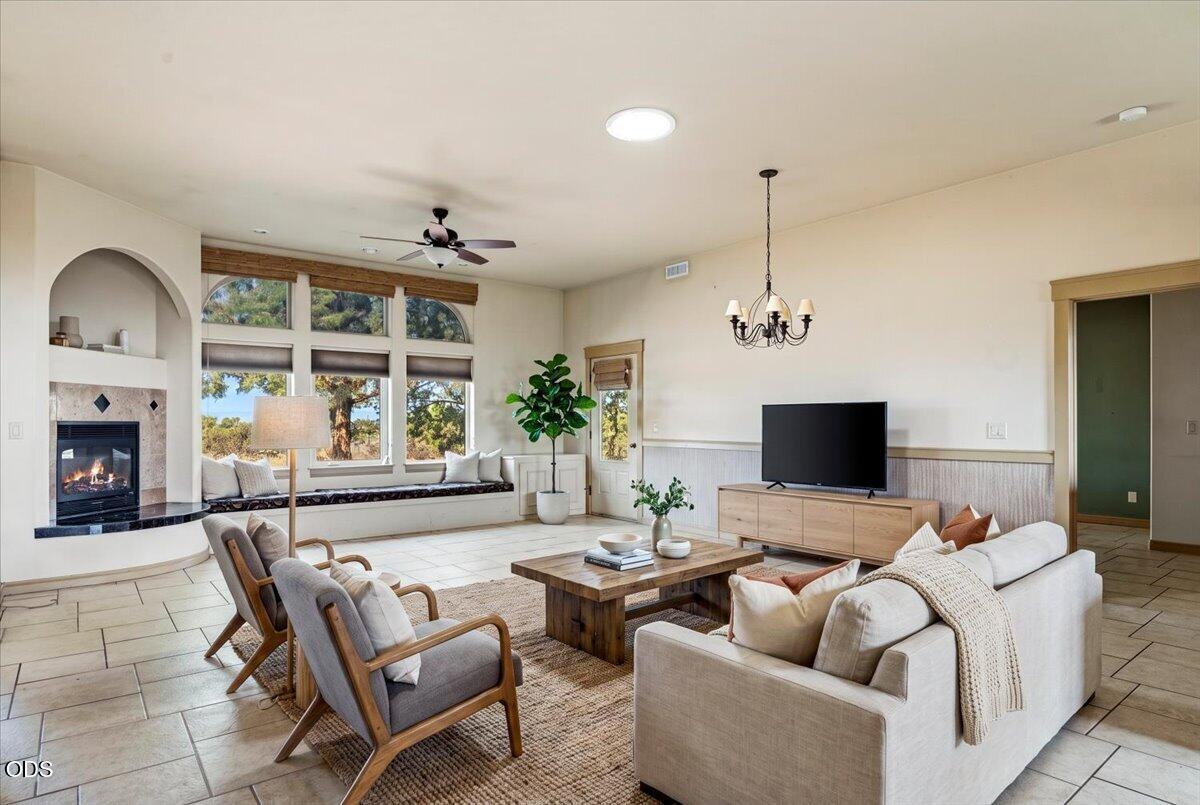 Photo of 5851 NW 61st Street 14 of 62