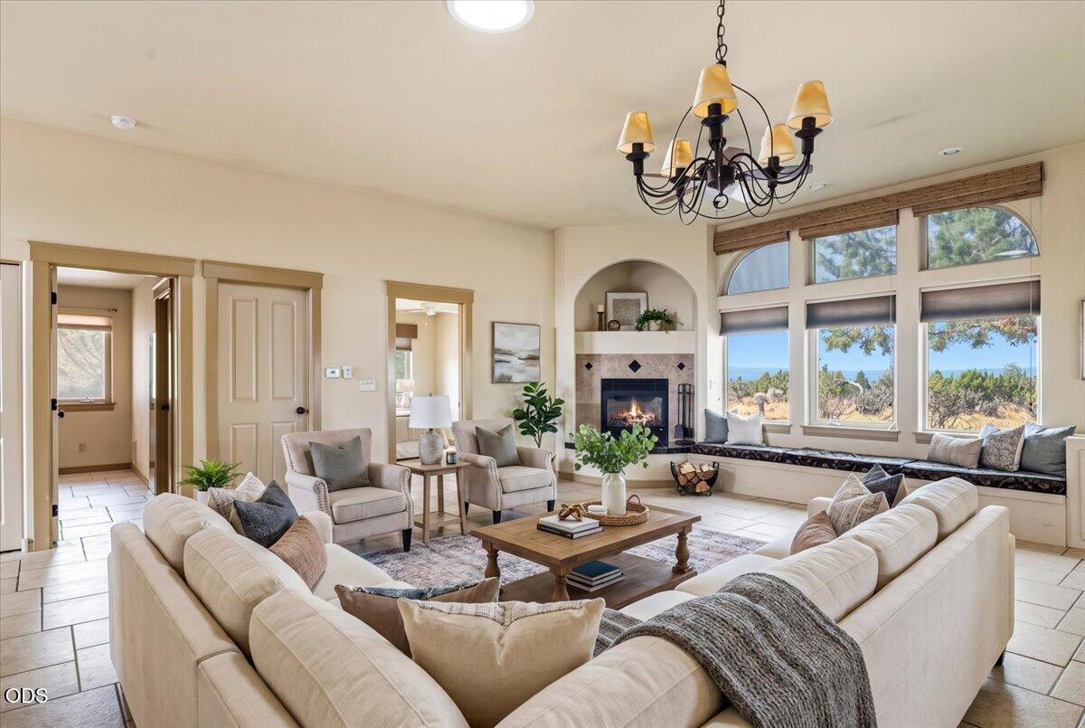 Photo of 5851 NW 61st Street 16 of 62