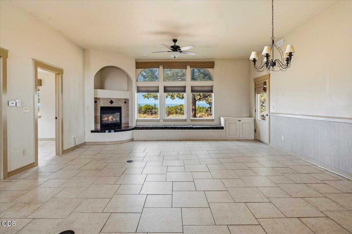 Photo of 5851 NW 61st Street 19 of 62