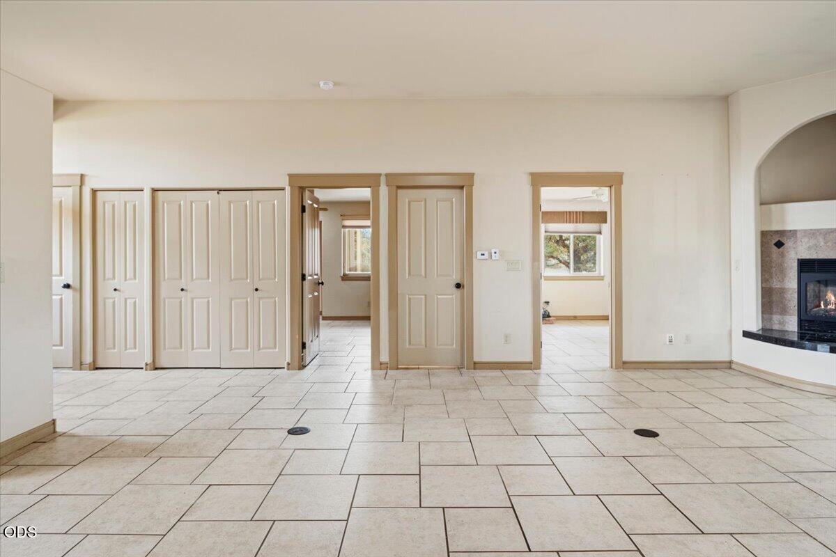 Photo of 5851 NW 61st Street 25 of 62