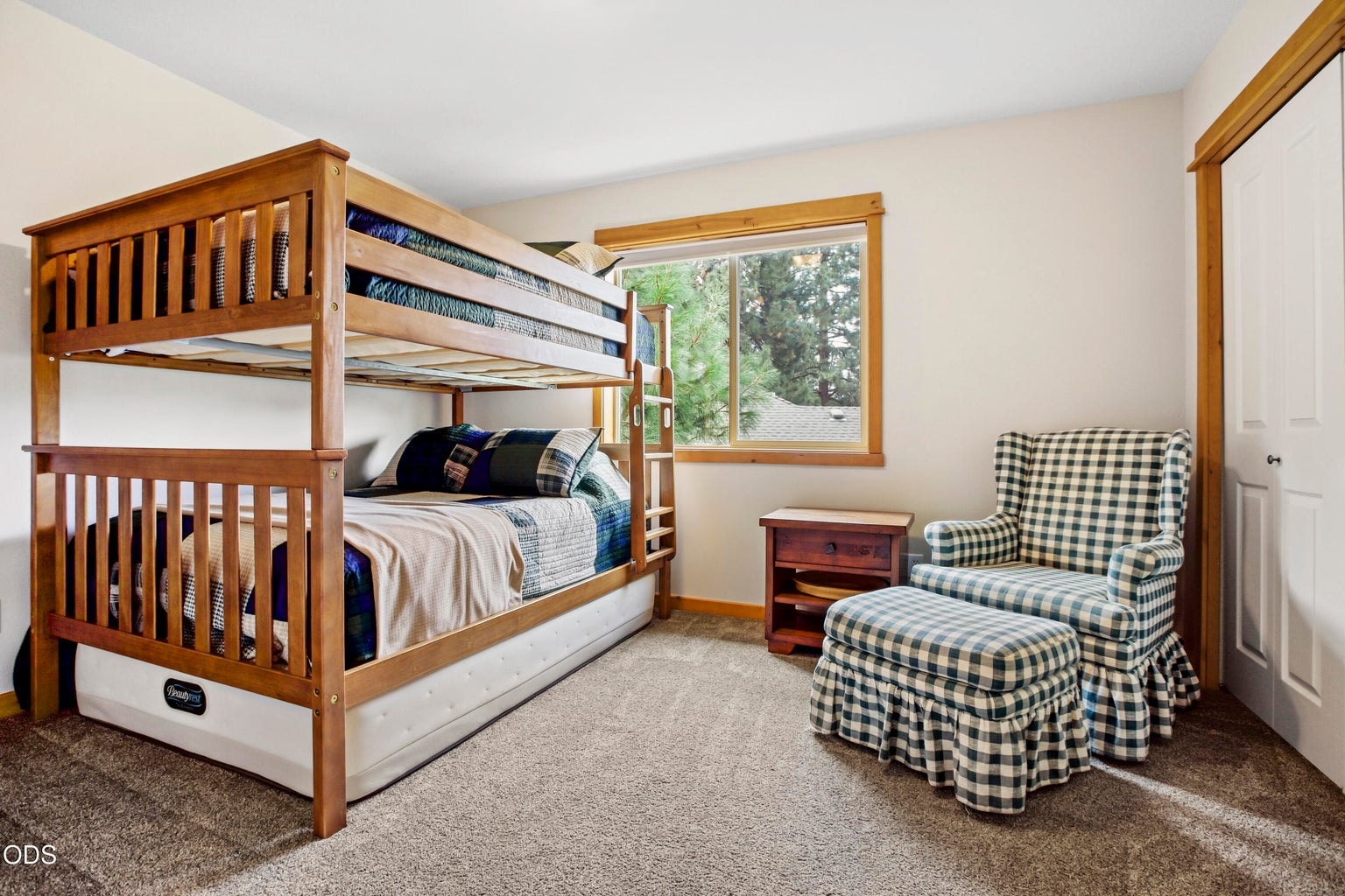 Photo of 60814 Sawtooth Mountain Lane 17 of 21