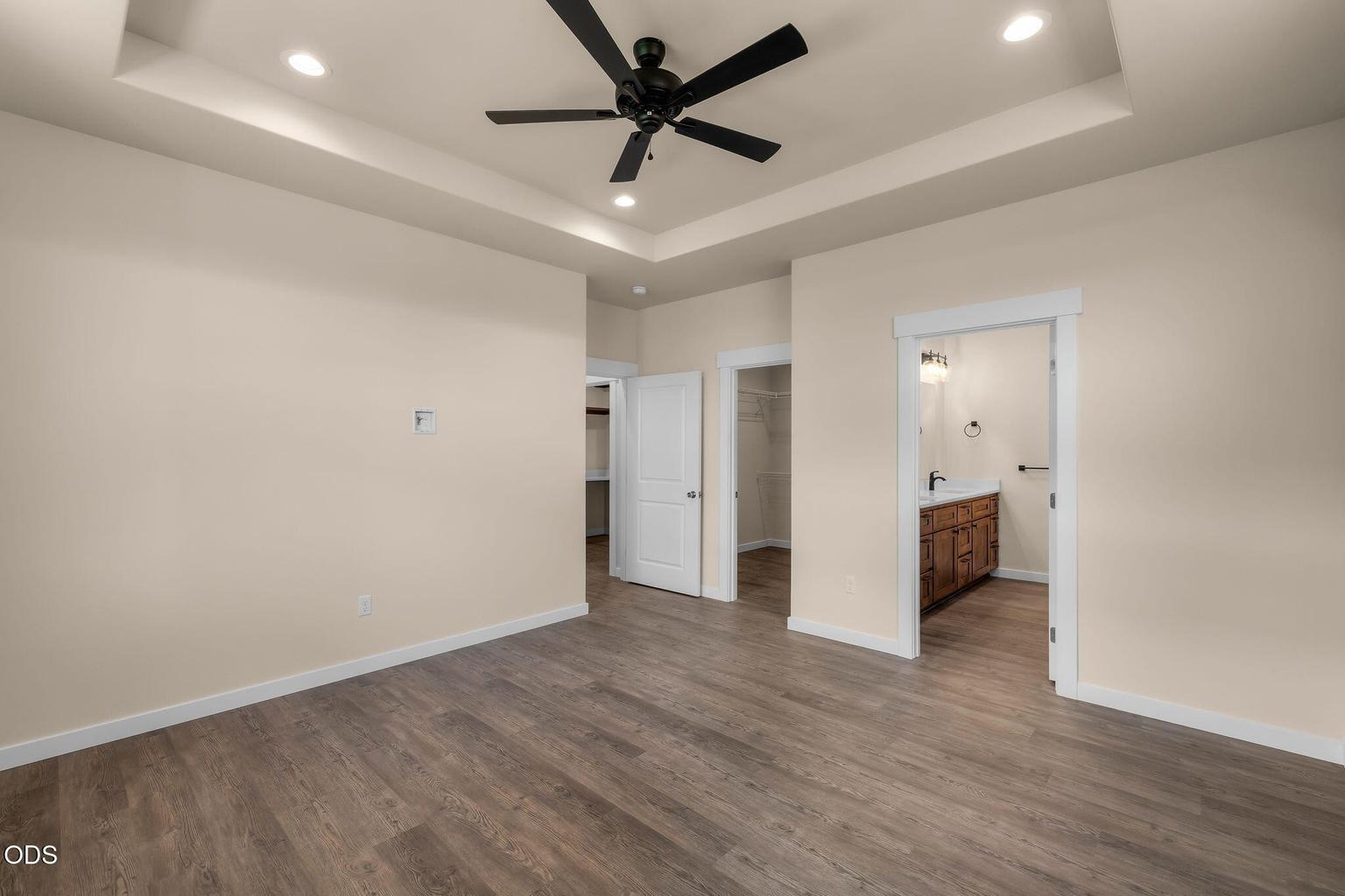 Photo of 436 SE Stearns Road 23 of 48