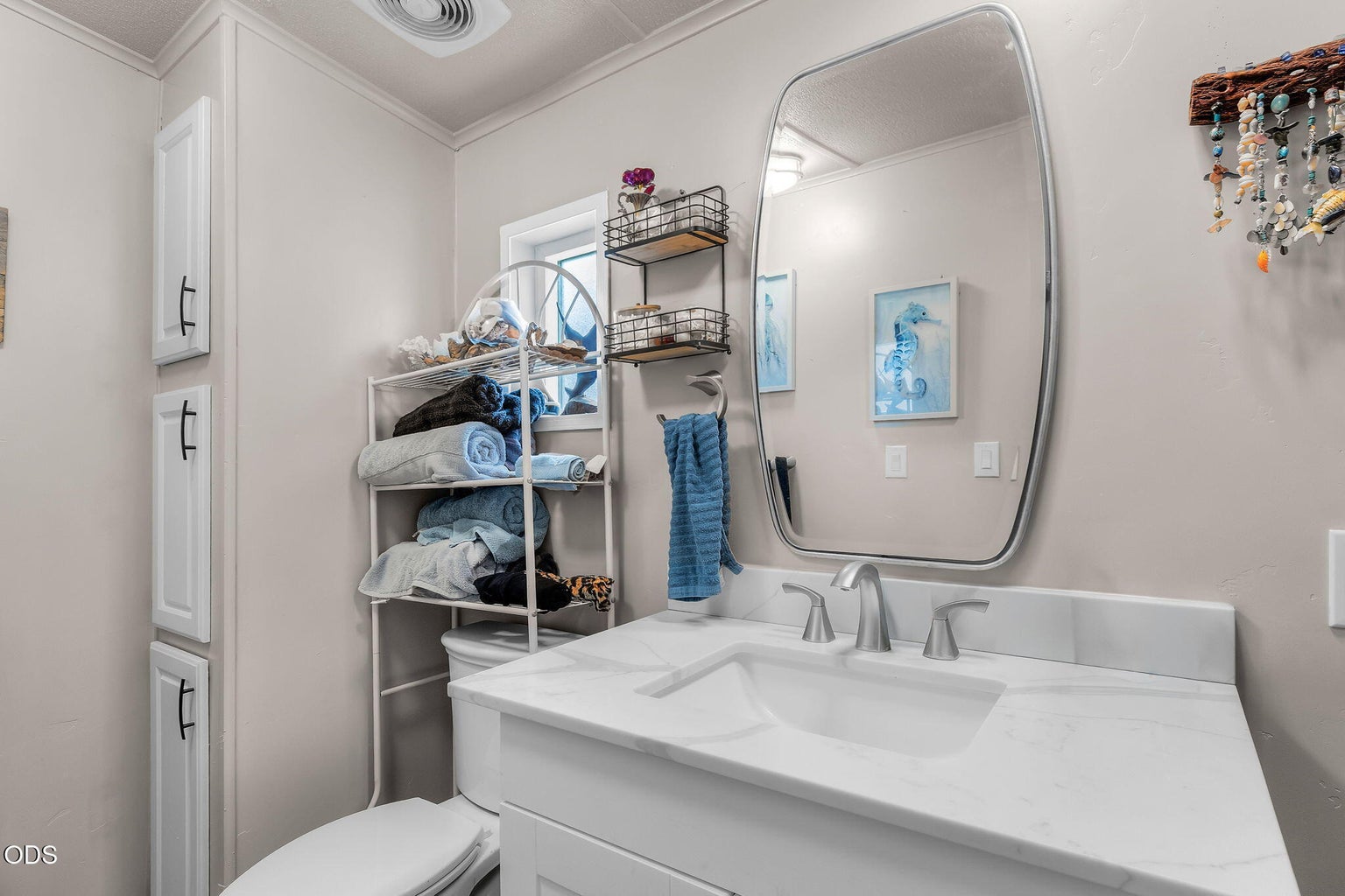 Photo of 185 NW Harwood Street 25 of 27
