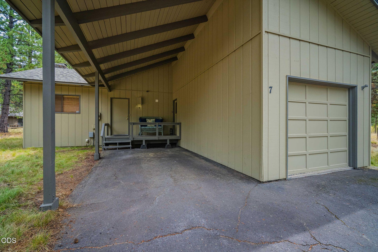 Photo of 56828 Deschutes Lane 31 of 32