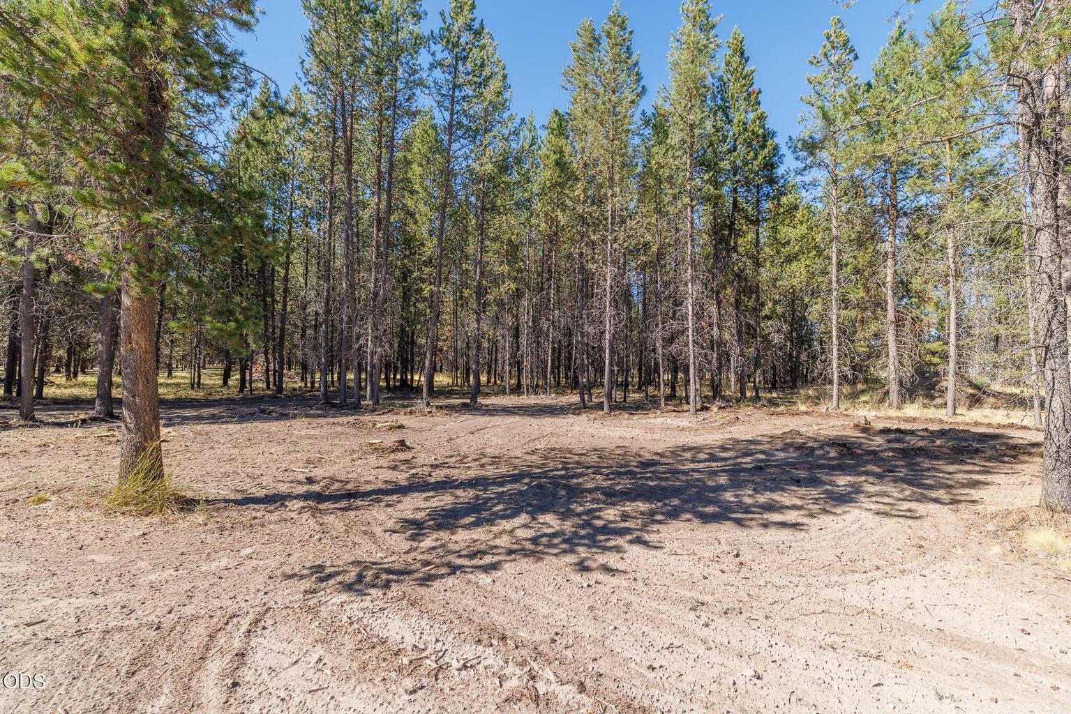 Photo of 17450 Meadow Way 46 of 48
