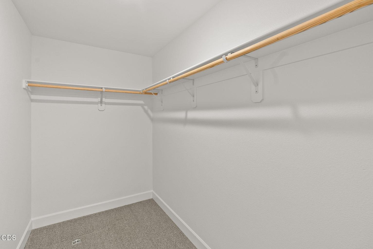 Photo of 465 NW Monte Vista Avenue 30 of 35