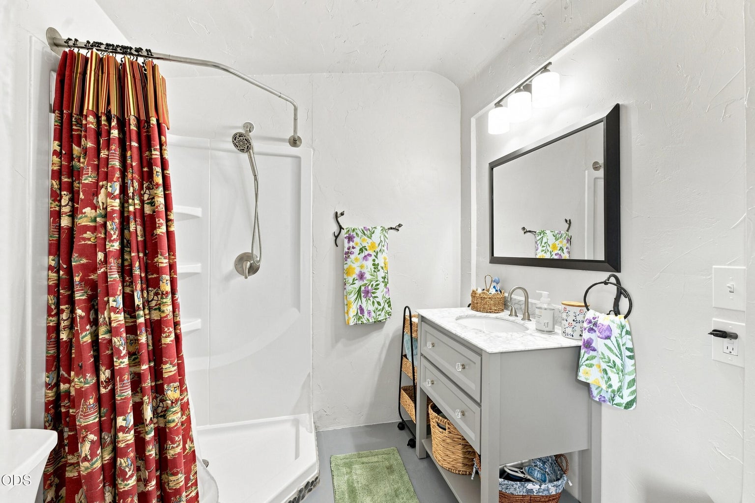 Photo of 7317 SW Sparrow Drive 33 of 38
