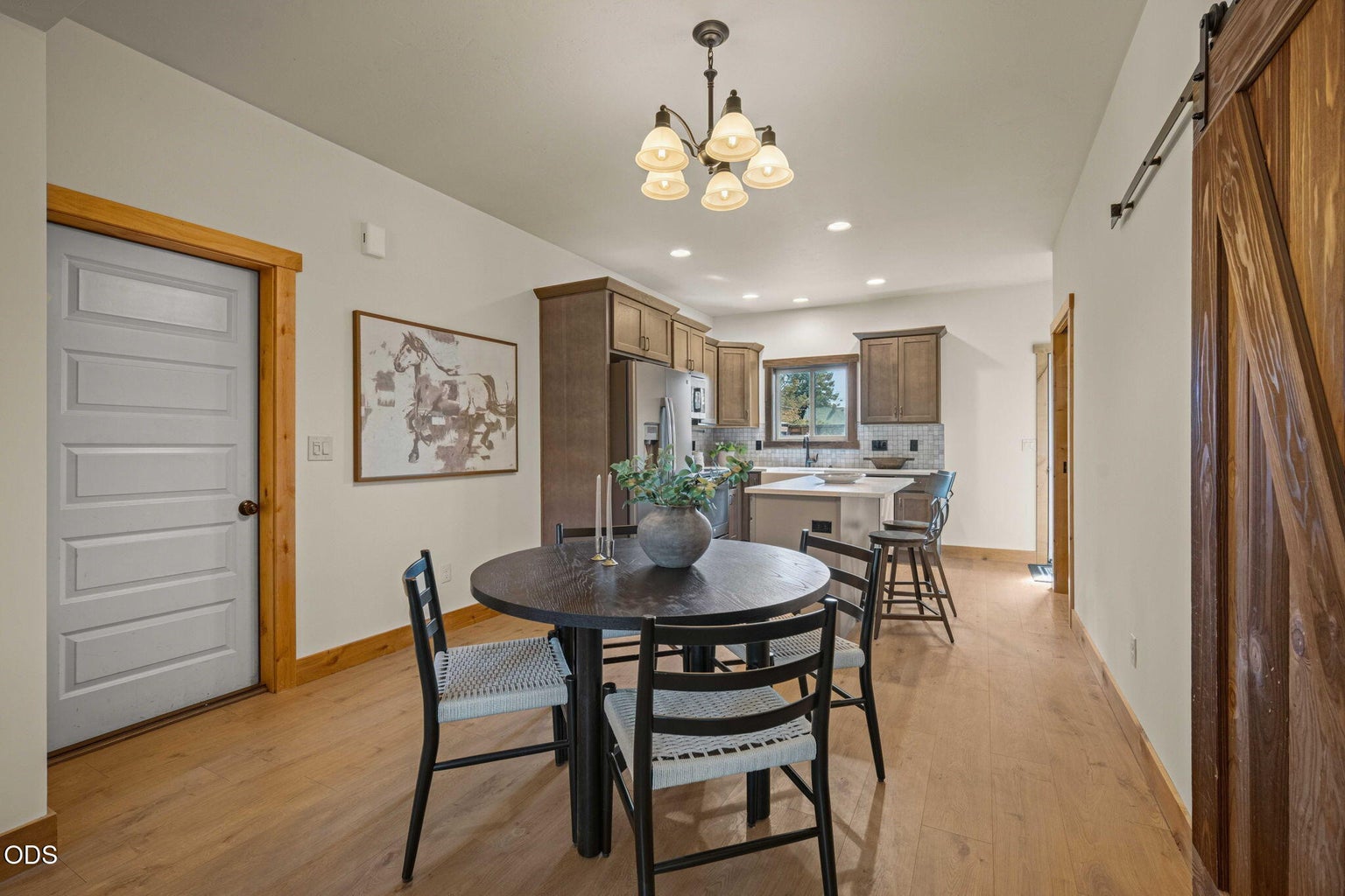 Photo of 353 E Aspenwood Avenue 10 of 59