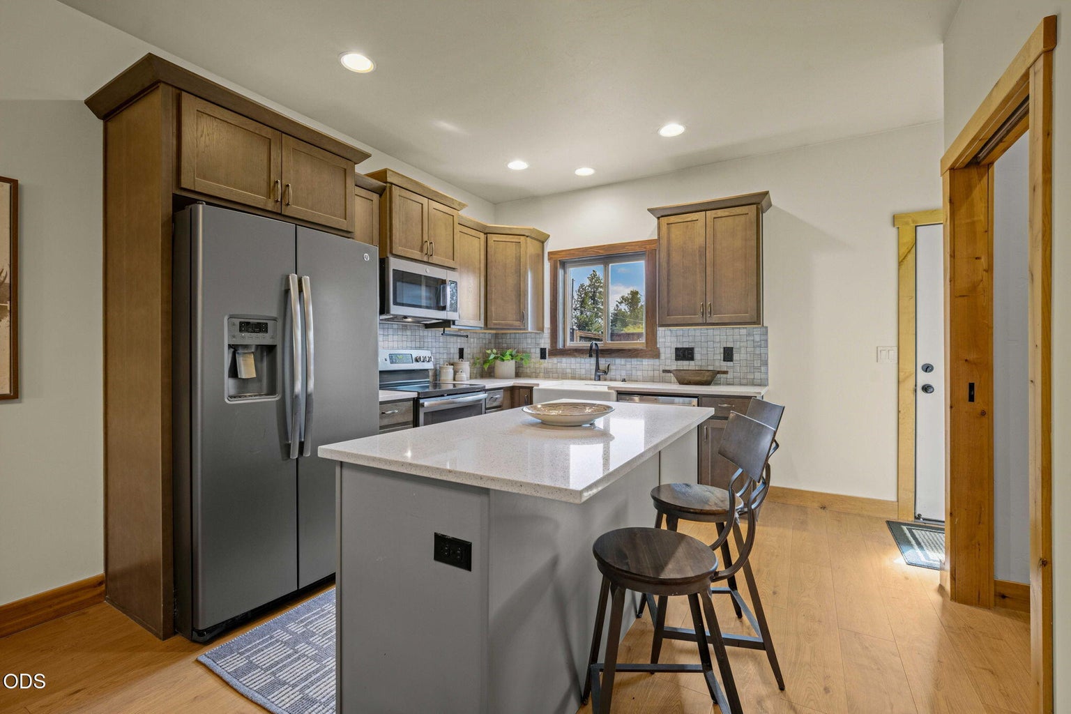 Photo of 353 E Aspenwood Avenue 12 of 59