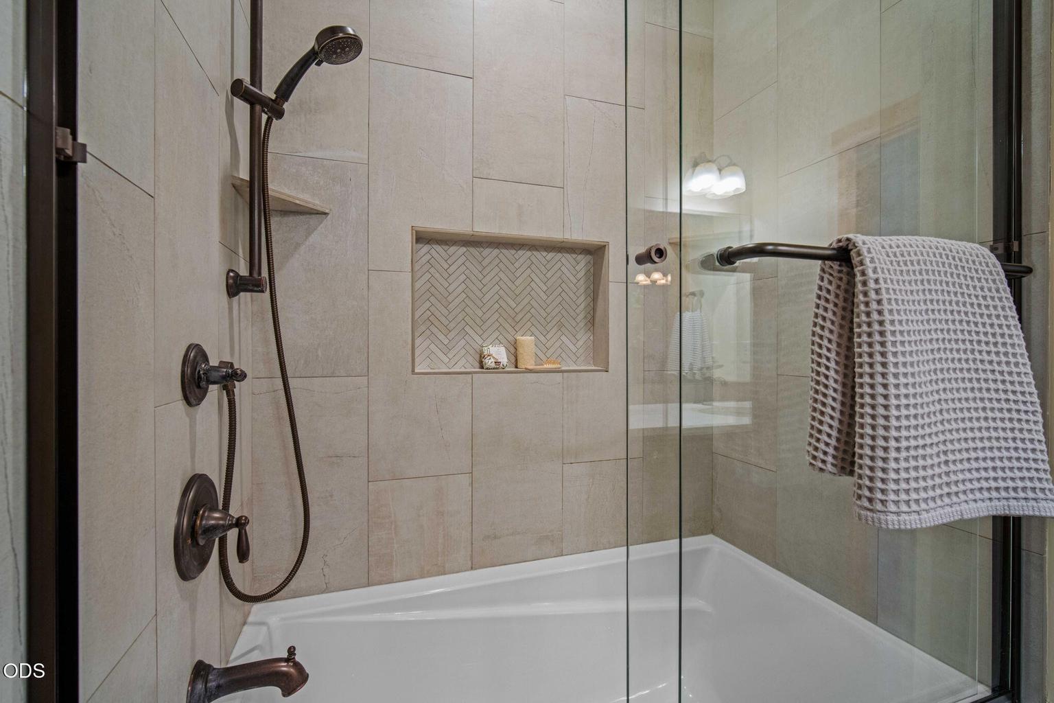 Photo of 353 E Aspenwood Avenue 20 of 59