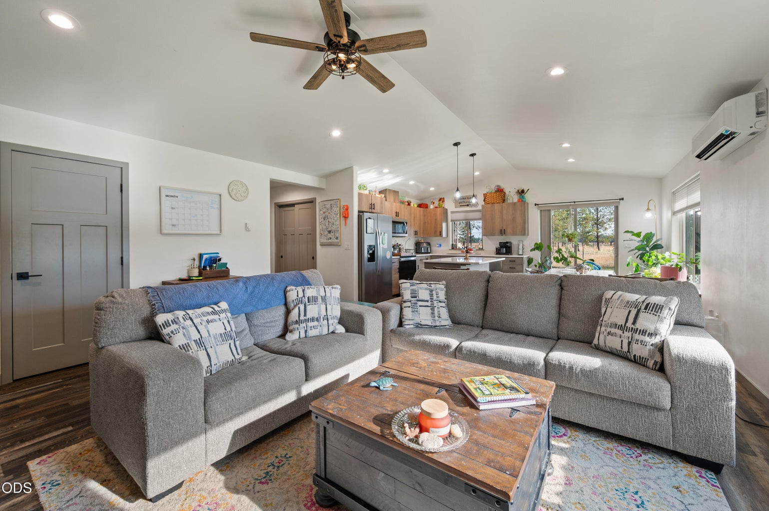 Photo of 16213 5th Street 11 of 36