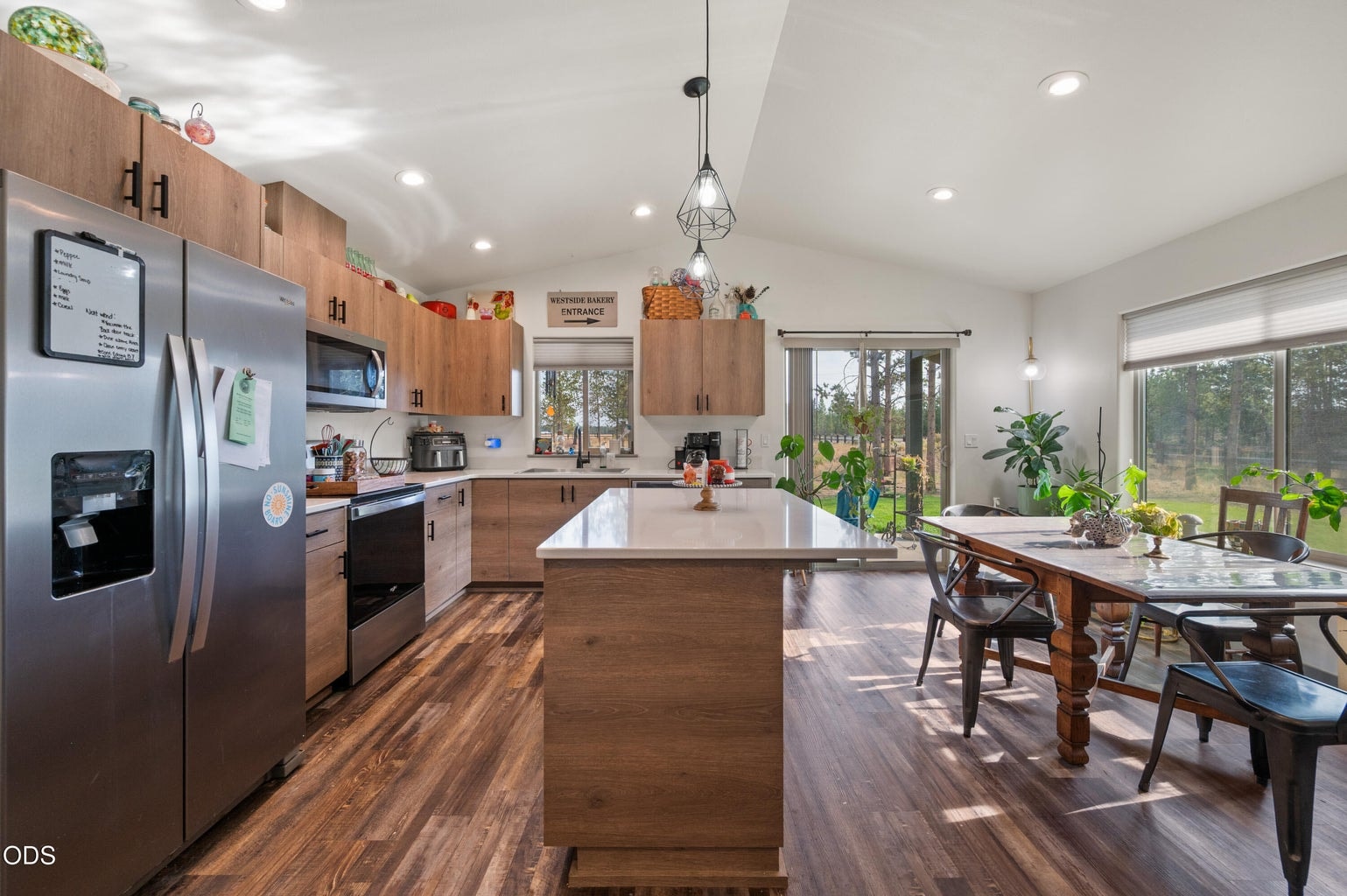 Photo of 16213 5th Street 13 of 36