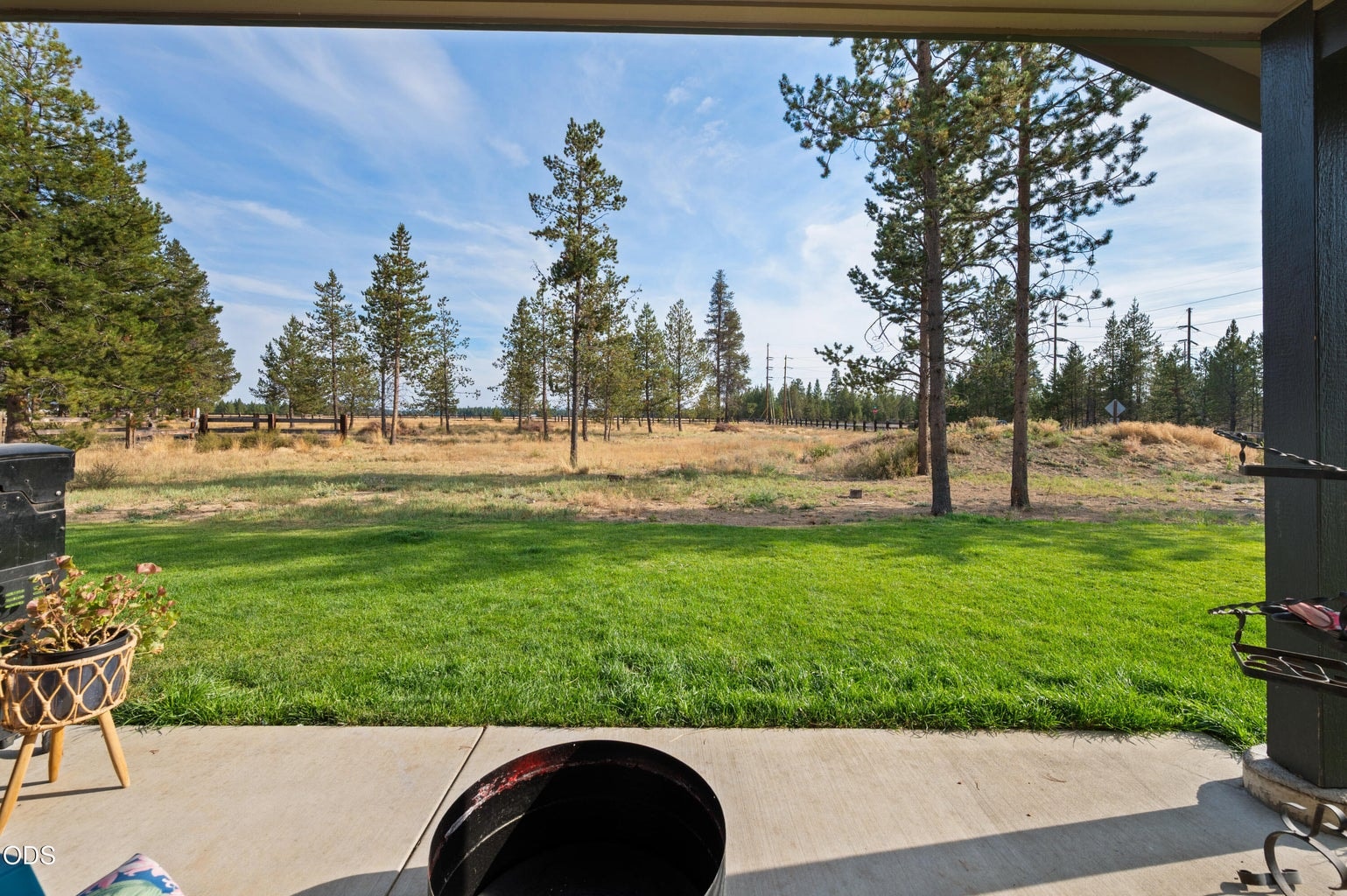Photo of 16213 5th Street 30 of 36