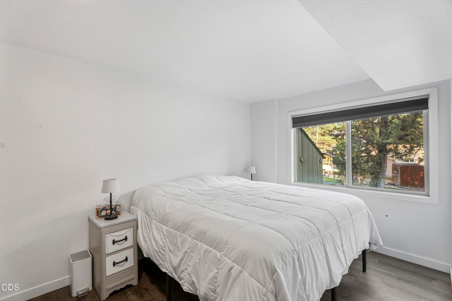 Photo of 2582 SE Hill Street 32 of 37