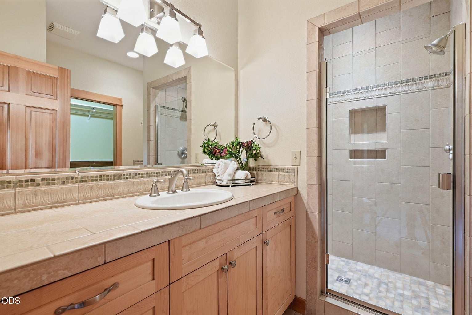 Photo of 17926 Foursome Lane 25 of 46