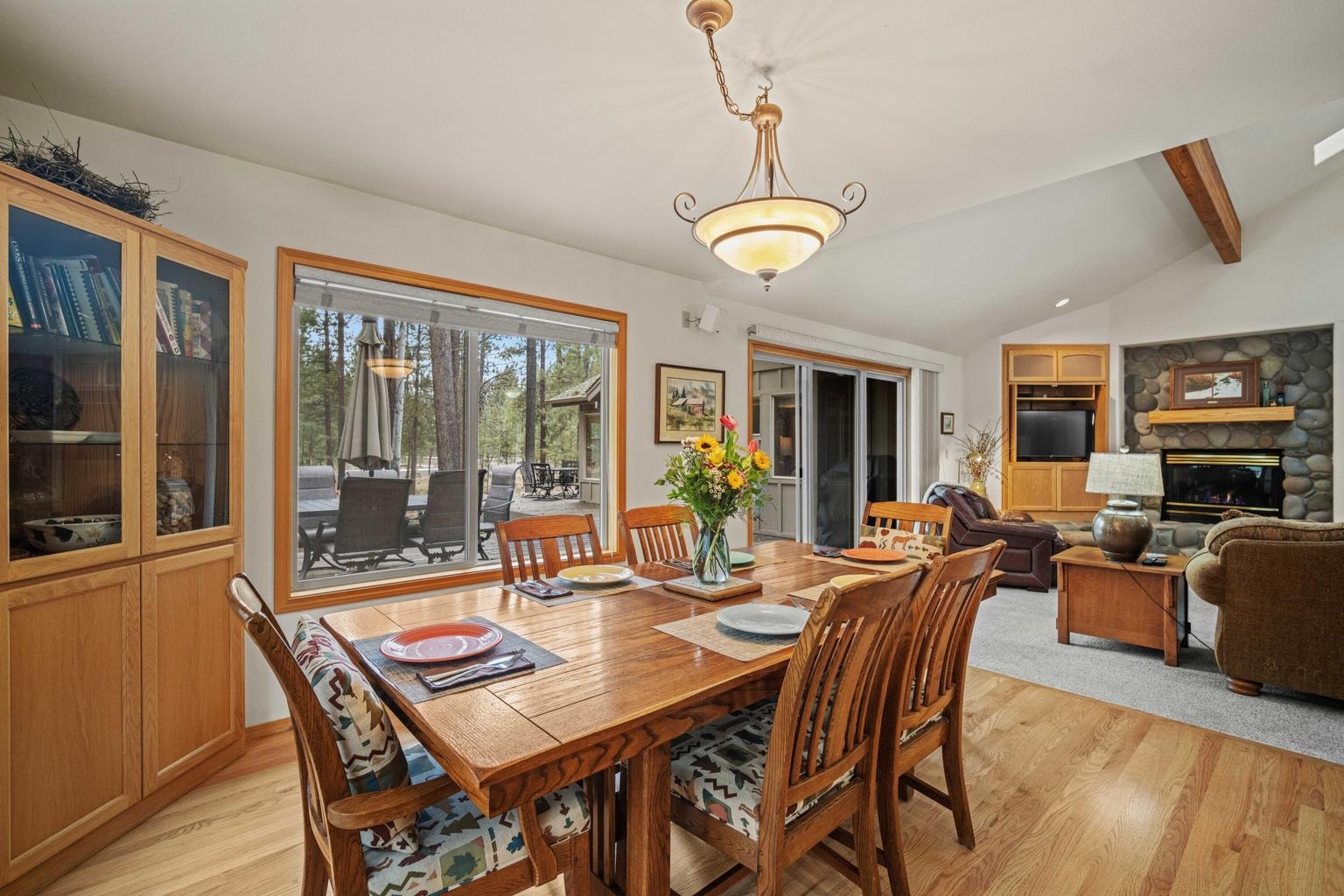 Photo of 57655 Aspen Lane 17 of 47