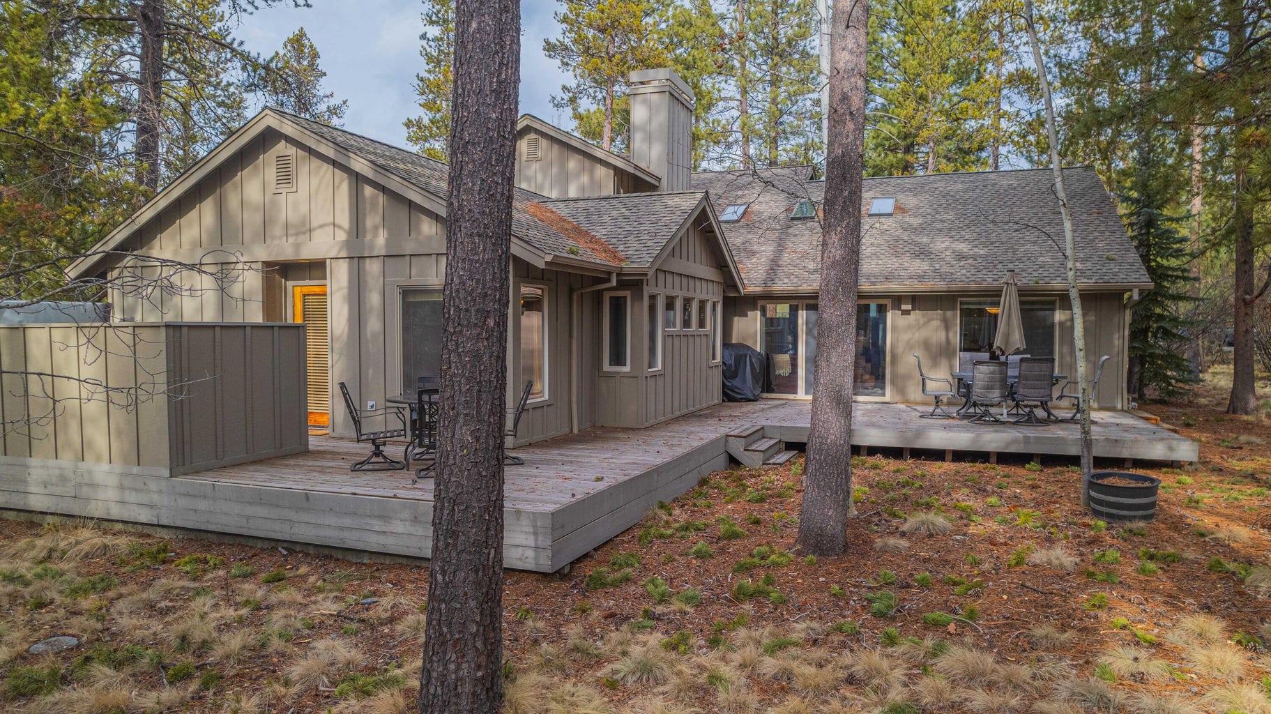 Photo of 57655 Aspen Lane 43 of 47