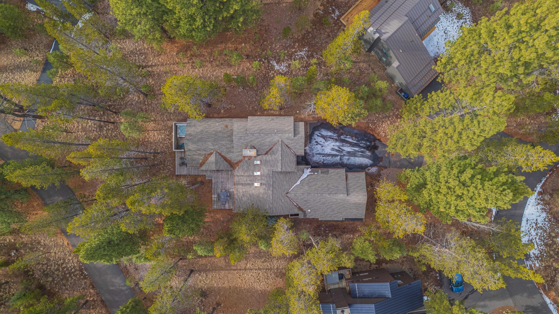 Photo of 57655 Aspen Lane 47 of 47