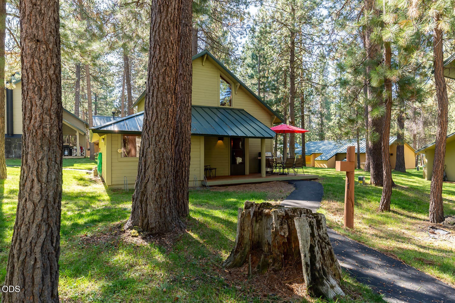Photo of 57525 Ranch Cabins Road 1 of 30