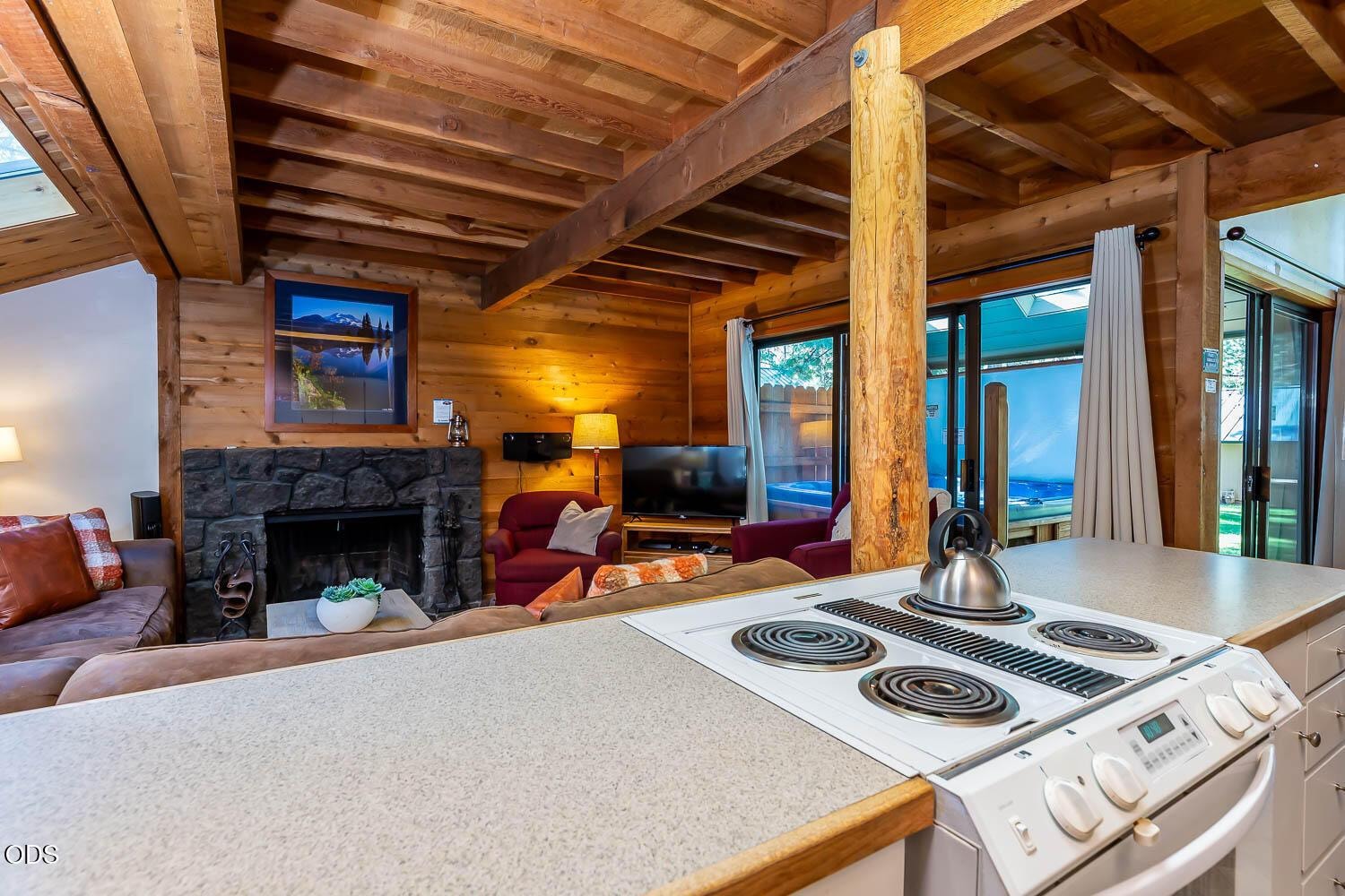 Photo of 57525 Ranch Cabins Road 6 of 30
