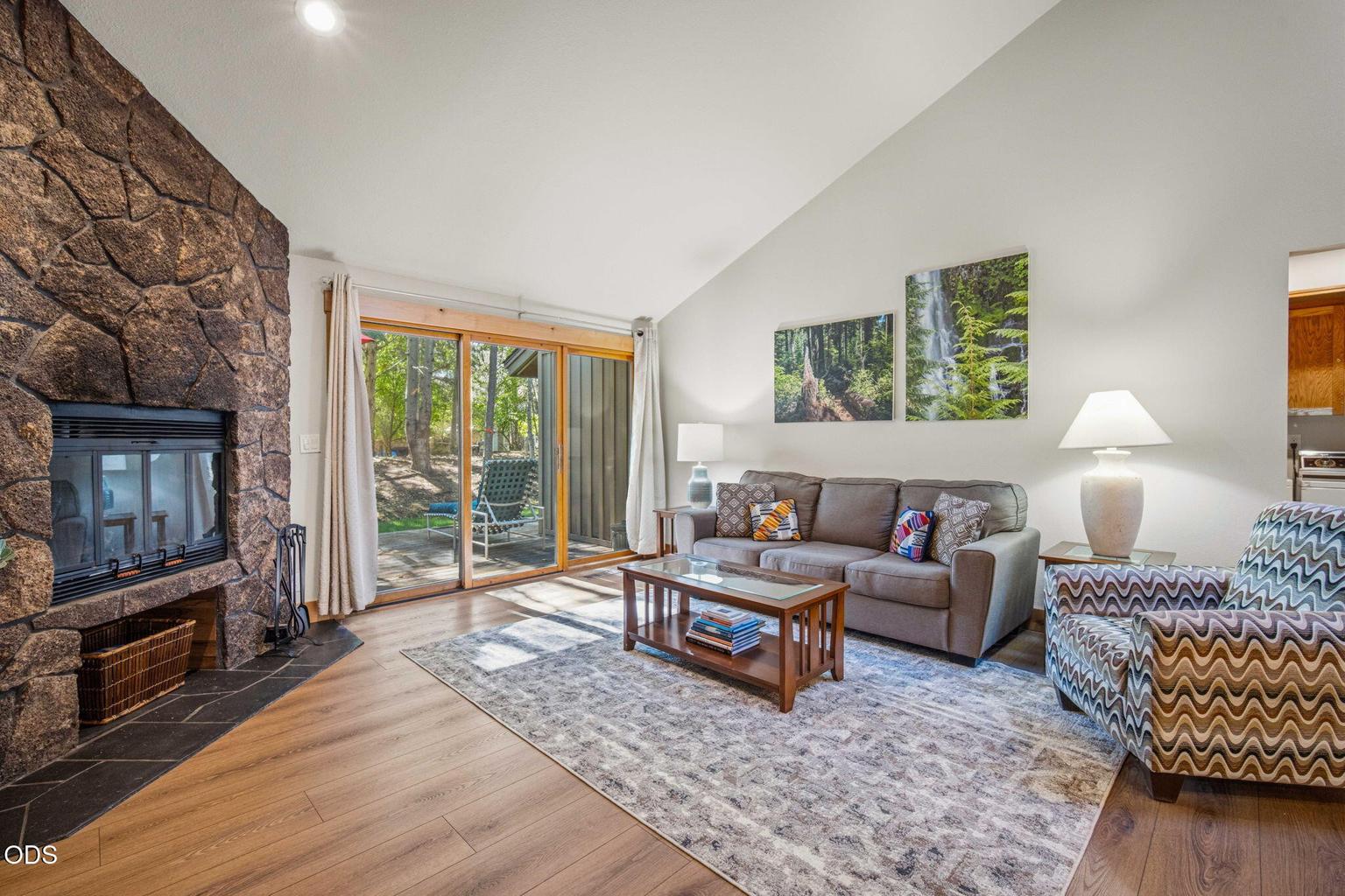 Photo of 57367 Lake Aspen Lane 7 of 35