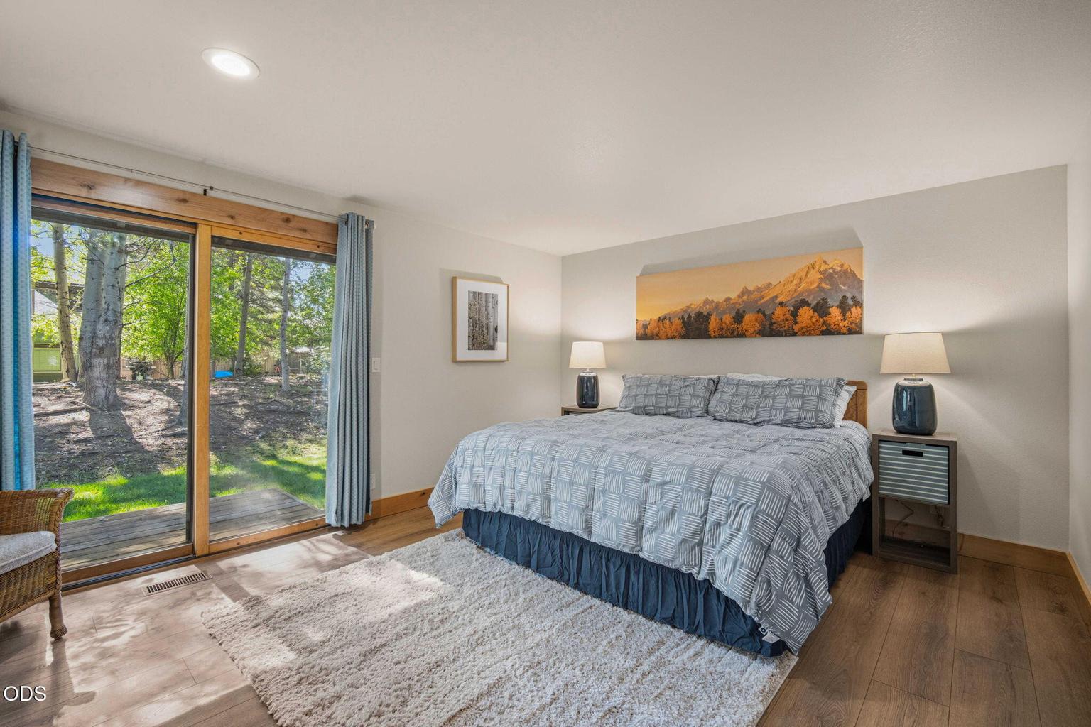 Photo of 57367 Lake Aspen Lane 15 of 35