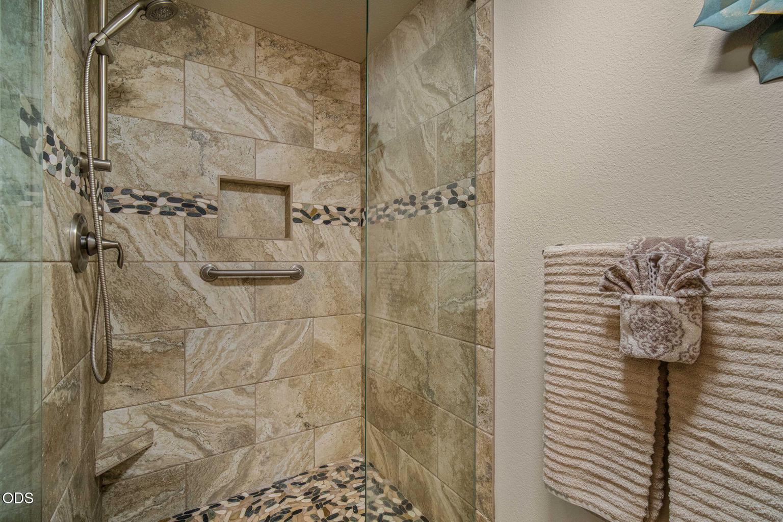 Photo of 57367 Lake Aspen Lane 19 of 35