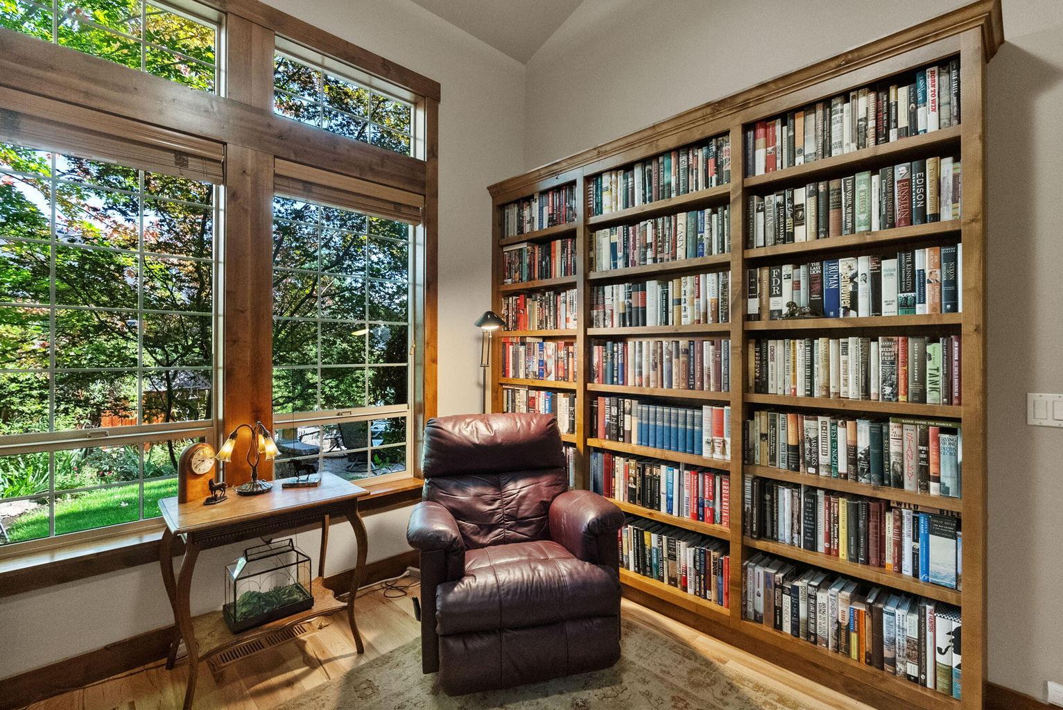 Photo of 20960 Gardenia Avenue 23 of 56