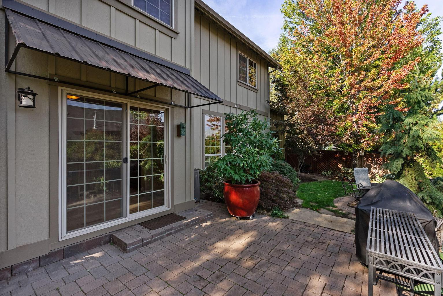 Photo of 20960 Gardenia Avenue 43 of 56