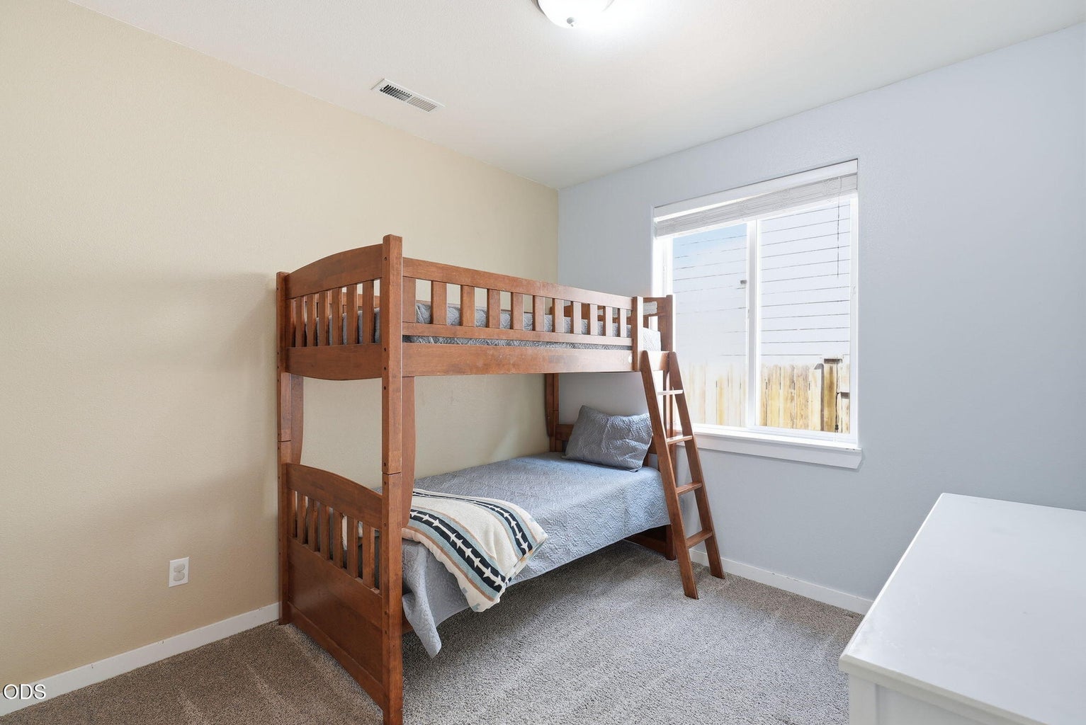 Photo of 1610 W Carson Avenue 10 of 24