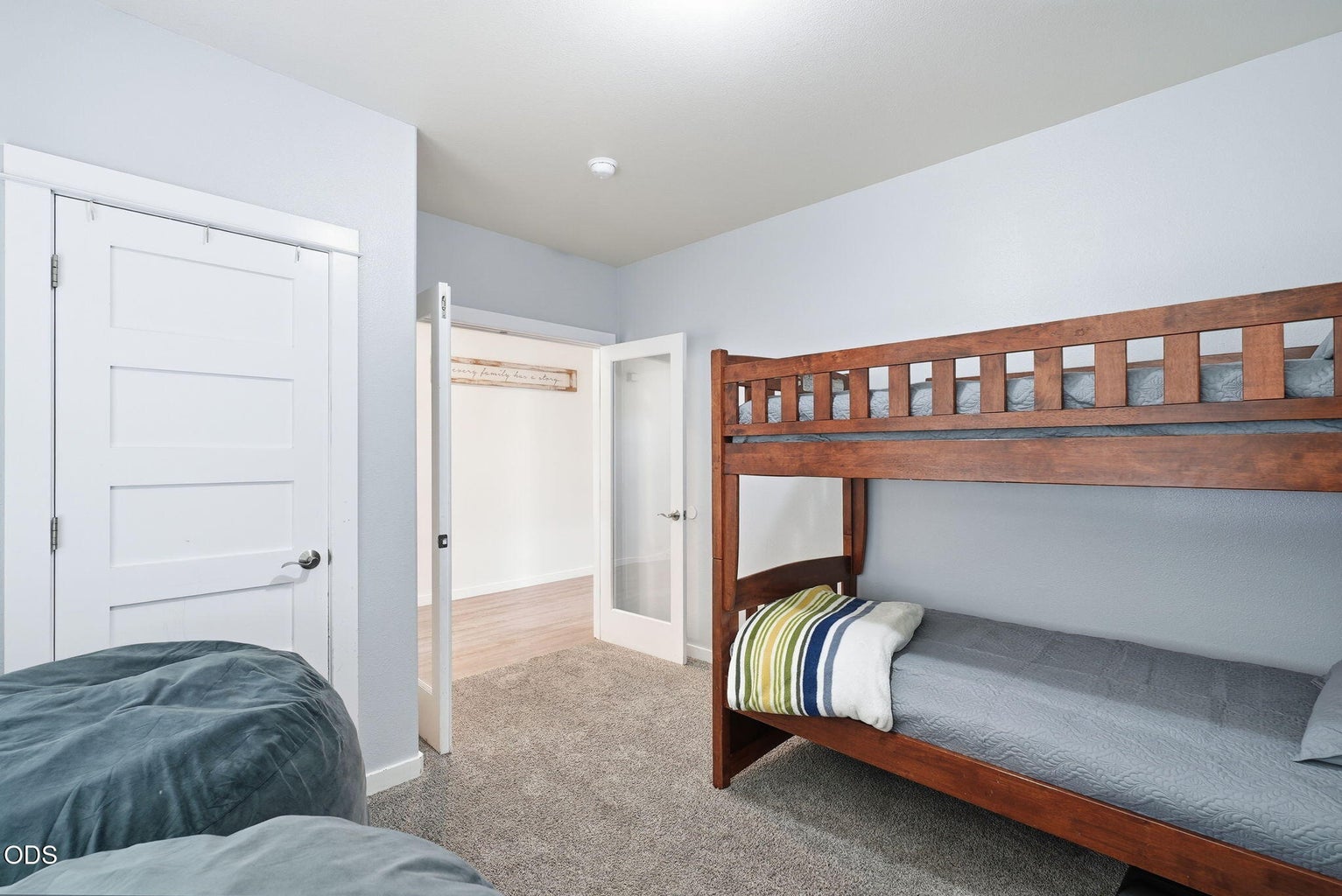 Photo of 1610 W Carson Avenue 11 of 24
