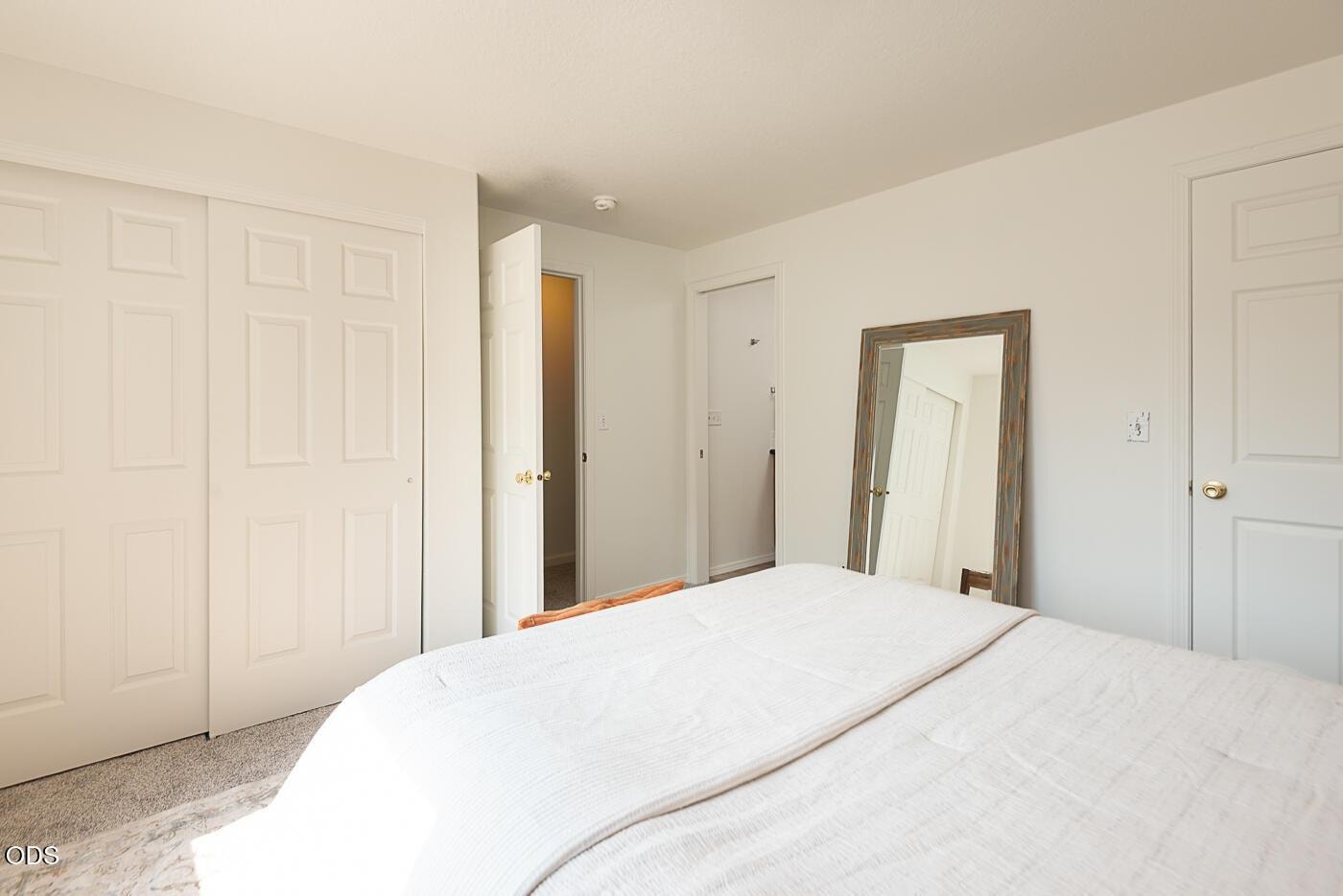 Photo of 2225 SW 30th Court 19 of 24