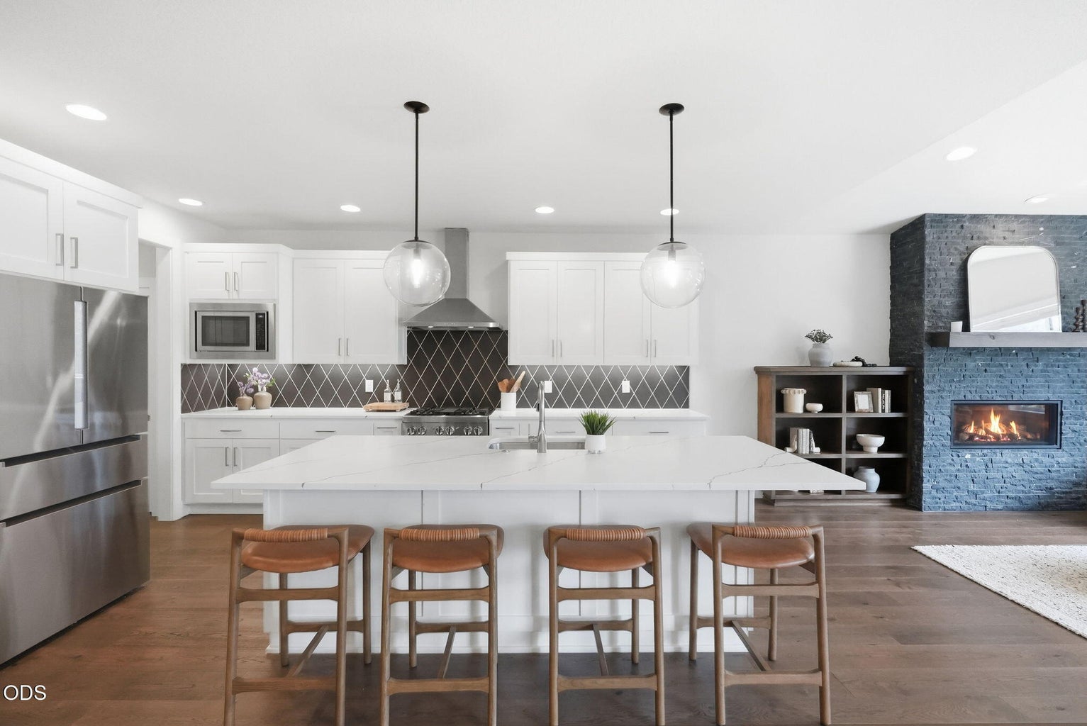 Photo of 2621 NW Sky Vista Court 8 of 63