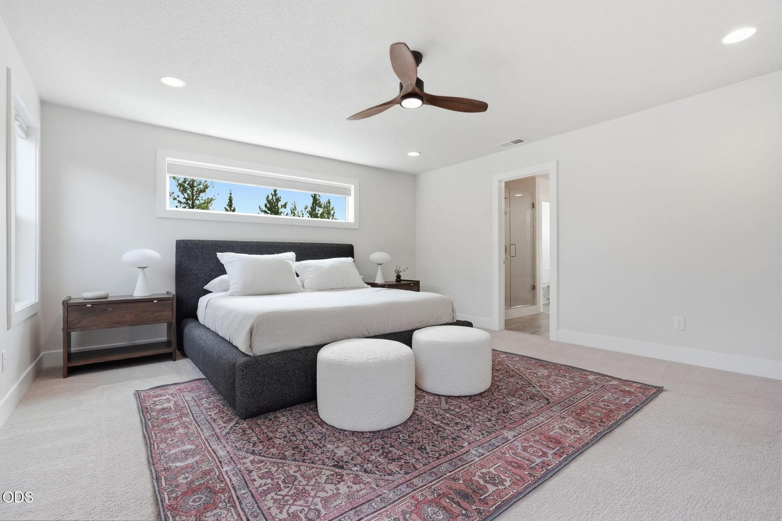 Photo of 2621 NW Sky Vista Court 33 of 63