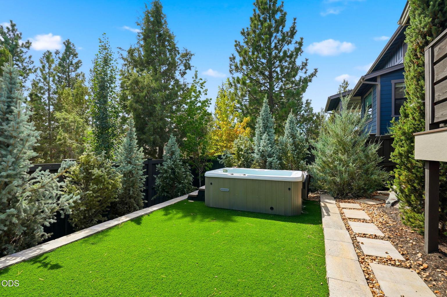 Photo of 2621 NW Sky Vista Court 57 of 63