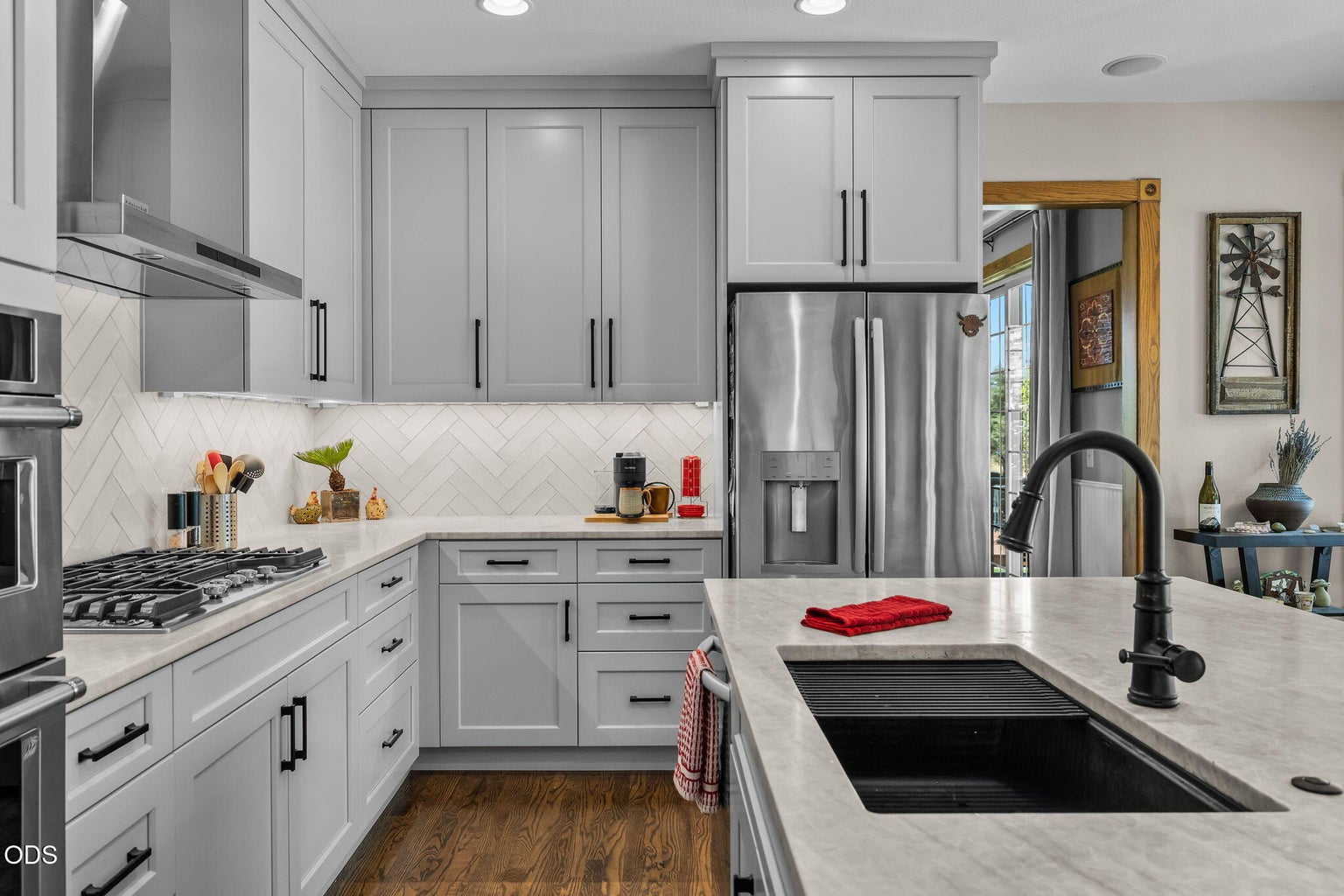 New Upgraded kitchen - chef's delight!