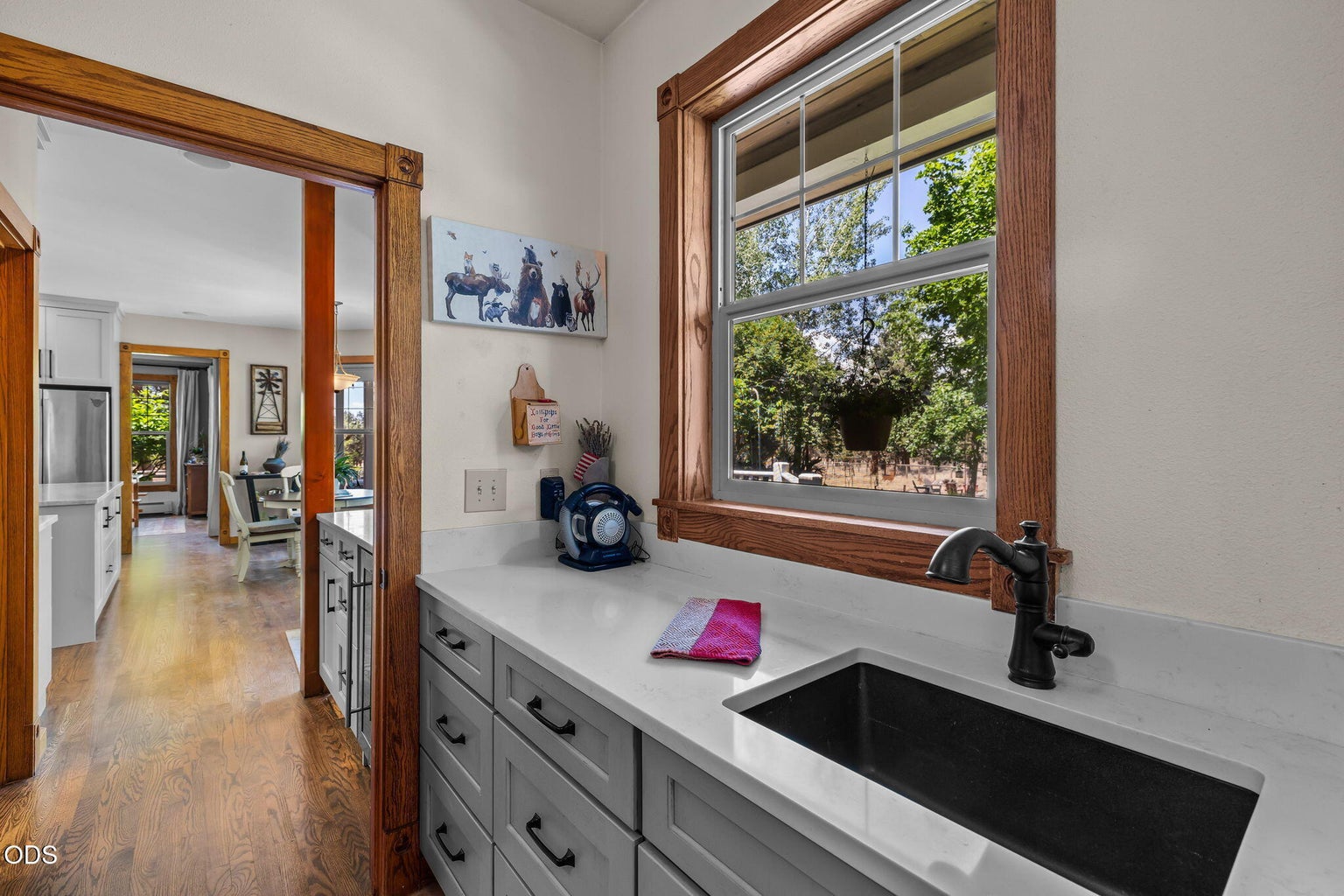 Spacious upgraded laundry room