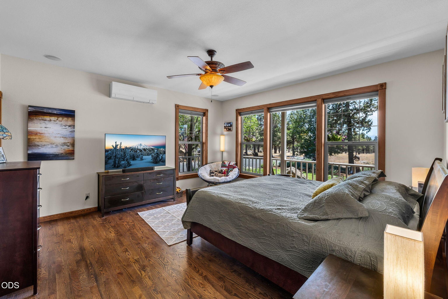 Beautiful Primary Suite on main level