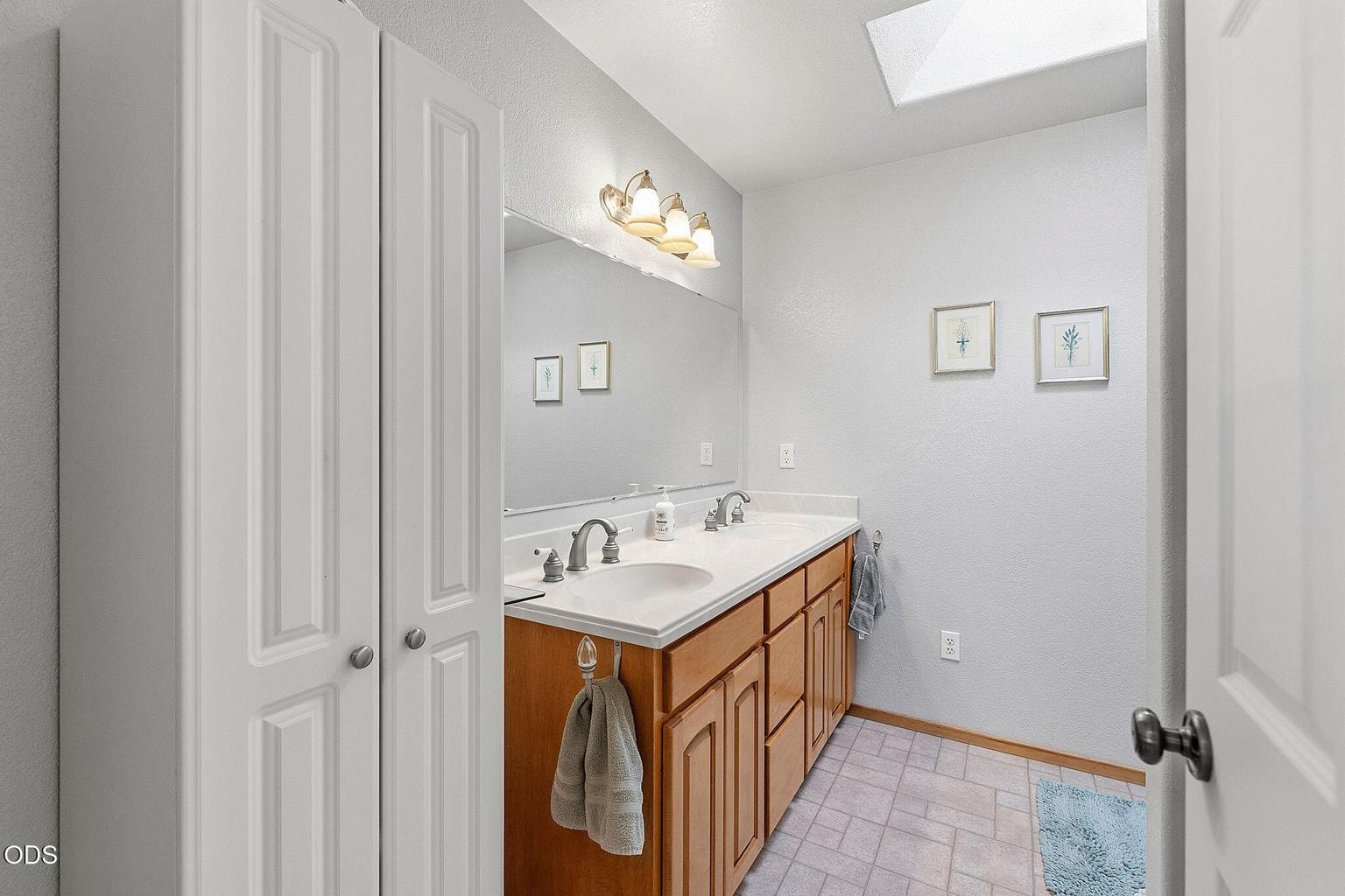 Photo of 1604 S Adams Drive 17 of 42