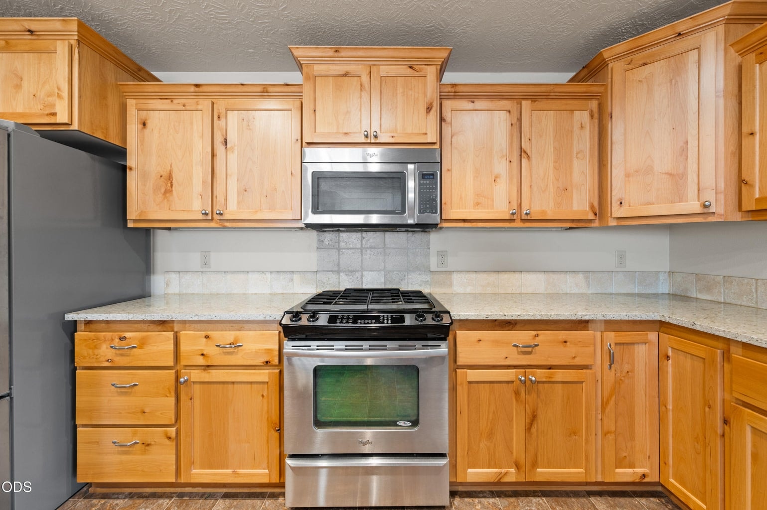 Photo of 2330 NW 10th Street 12 of 37