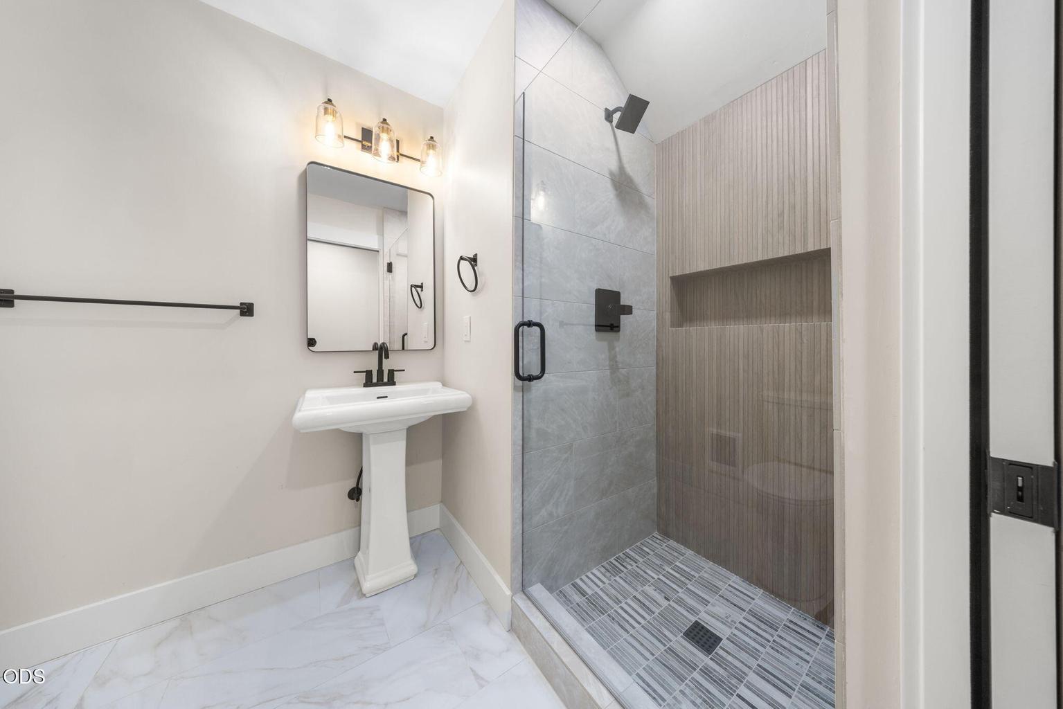 Photo of 3335 NW Fairway Heights Drive 38 of 46