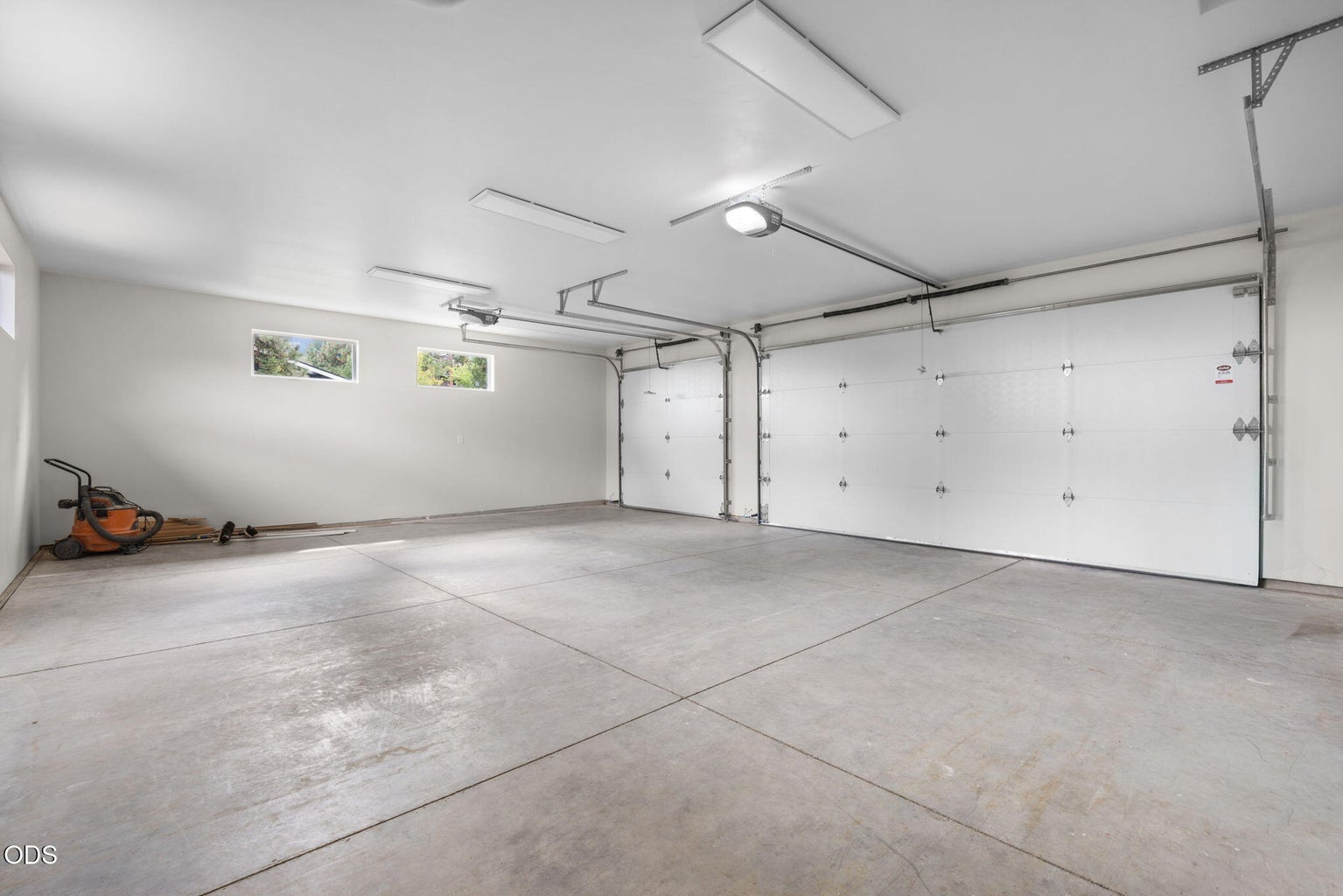 Photo of 3335 NW Fairway Heights Drive 43 of 46