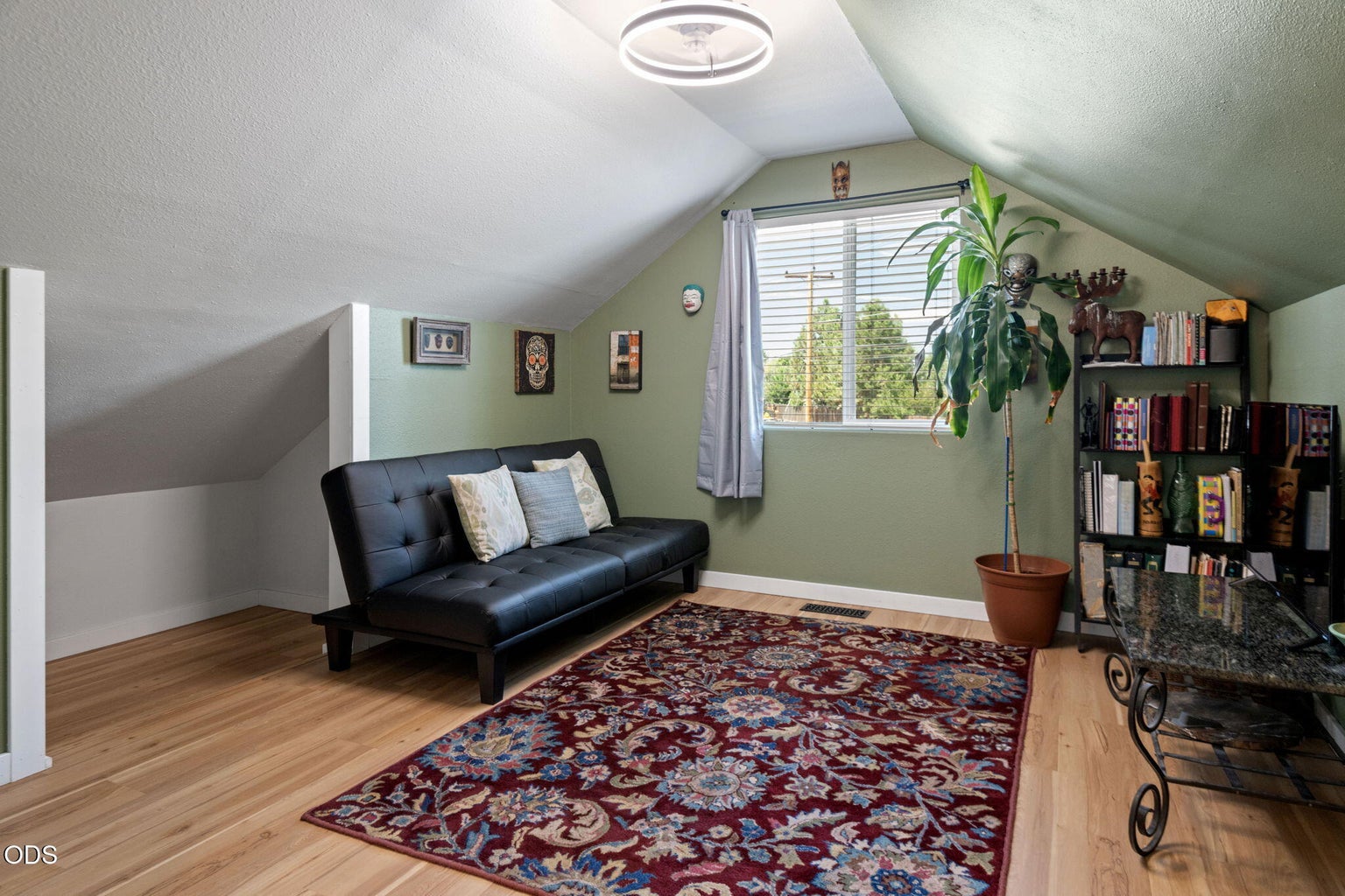 Photo of 3242 NE Woodbury Court 11 of 19