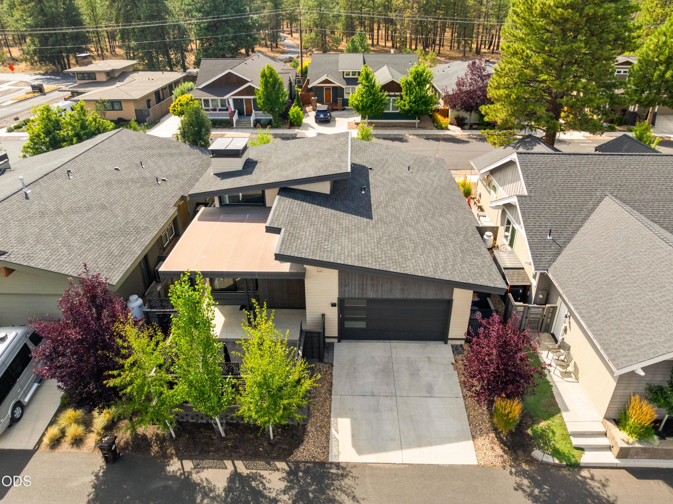 Photo of 1036 N Forest Edge Drive 3 of 45