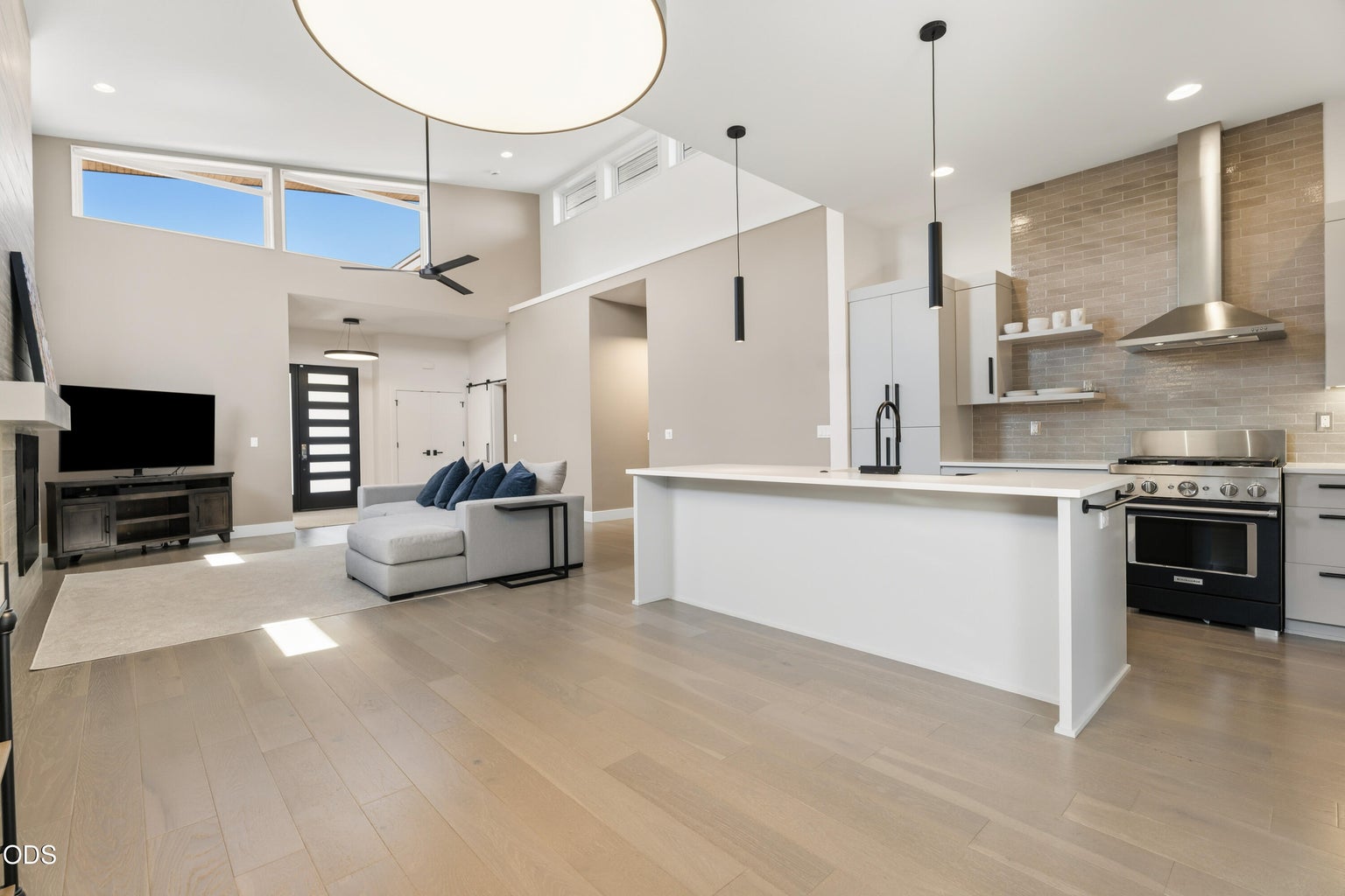 Photo of 1036 N Forest Edge Drive 13 of 45