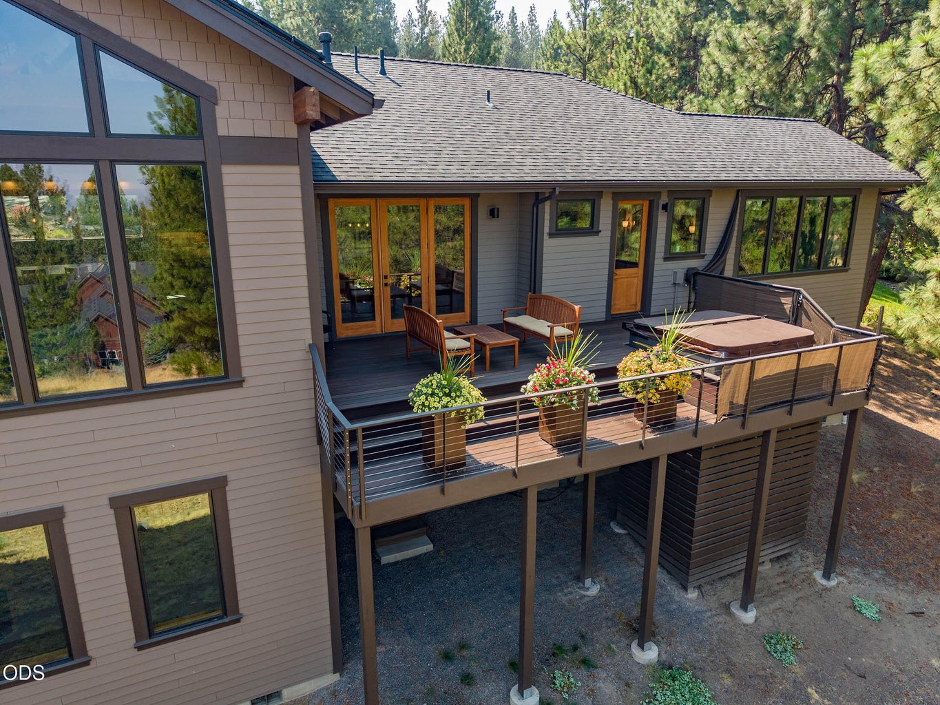 Photo of 1624 NW Overlook Drive 36 of 57