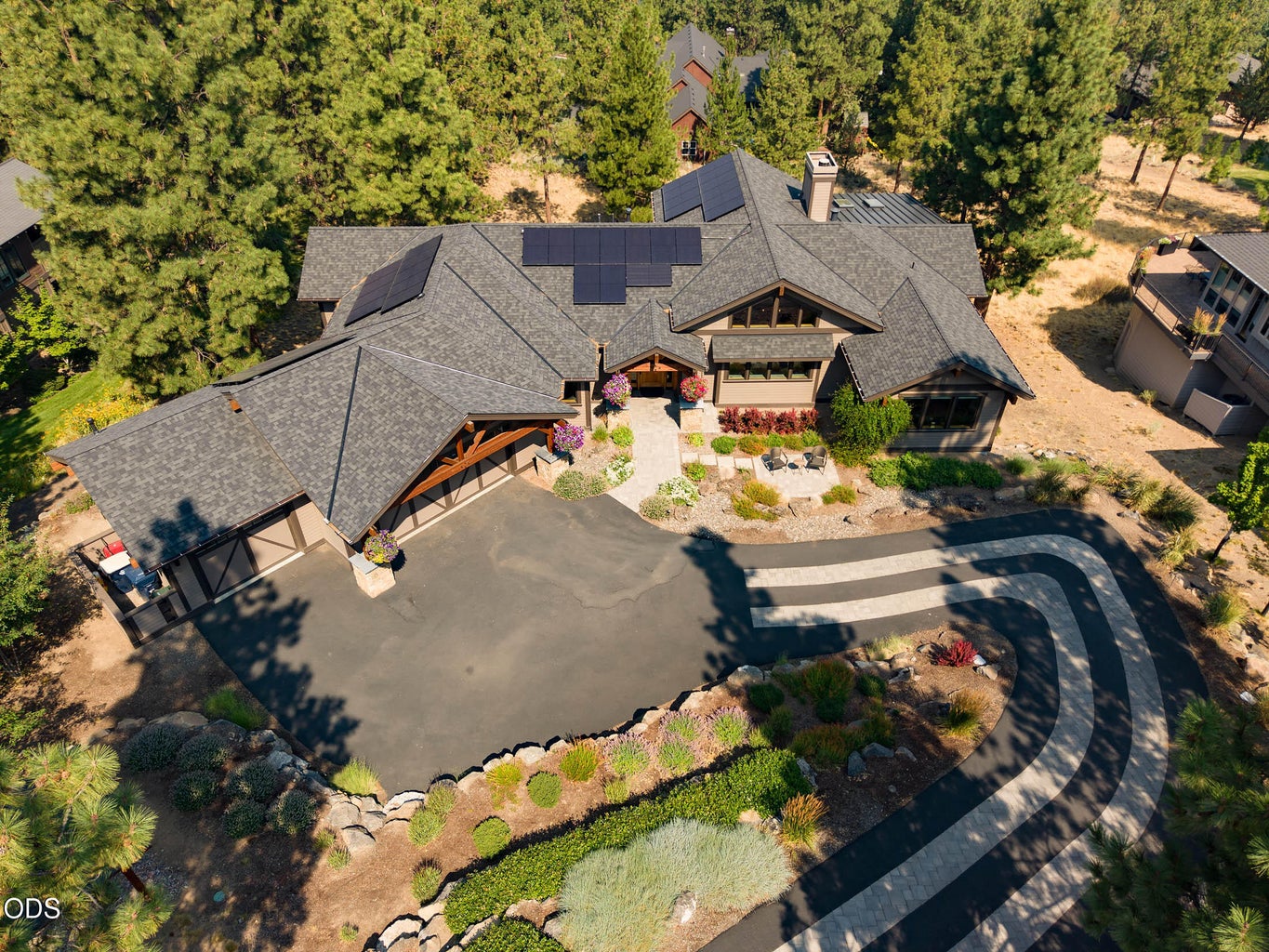 Photo of 1624 NW Overlook Drive 44 of 57