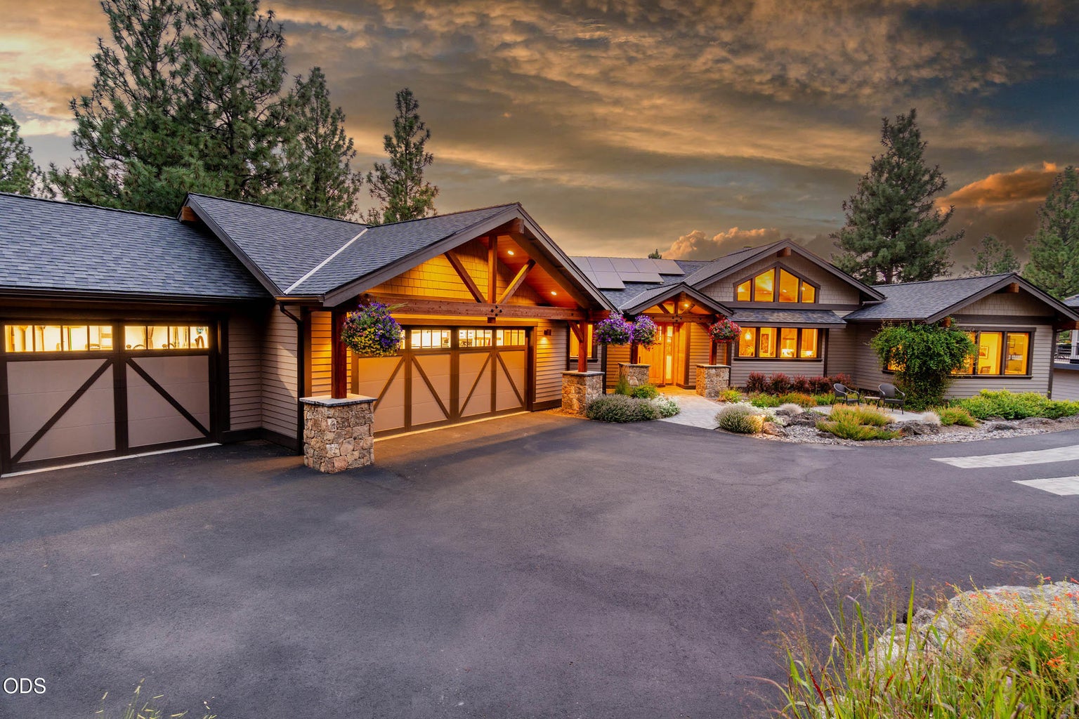 Photo of 1624 NW Overlook Drive 51 of 57