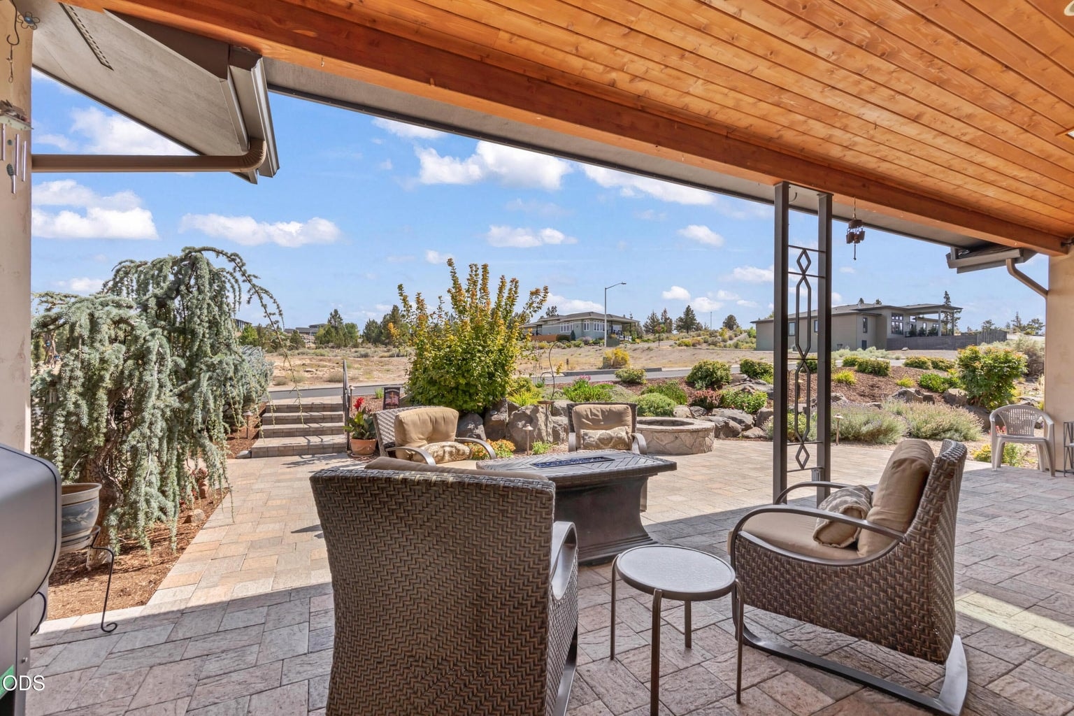 Photo of 373 SE Manzanita Drive 32 of 46