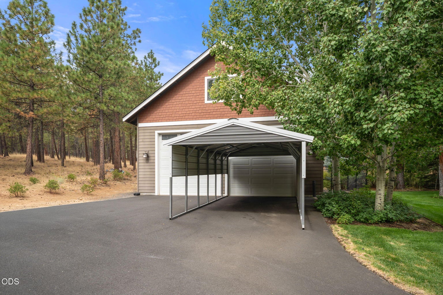 Photo of 14880 Chickaree Lane 30 of 116
